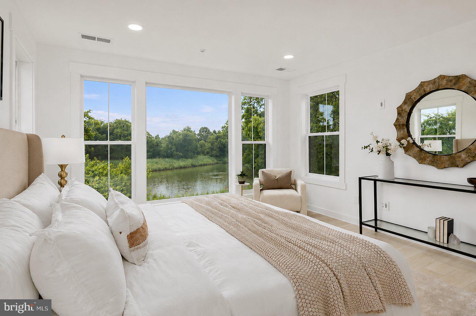 CHESTER - Residential