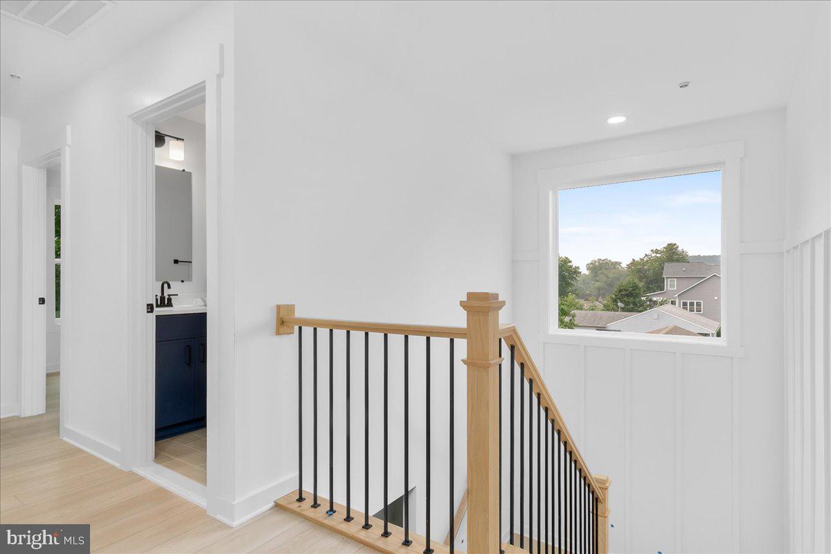 CHESTER - Residential