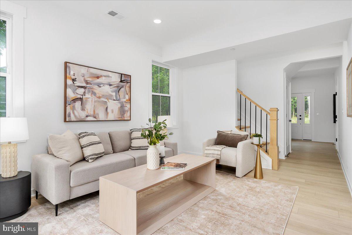 CHESTER - Residential