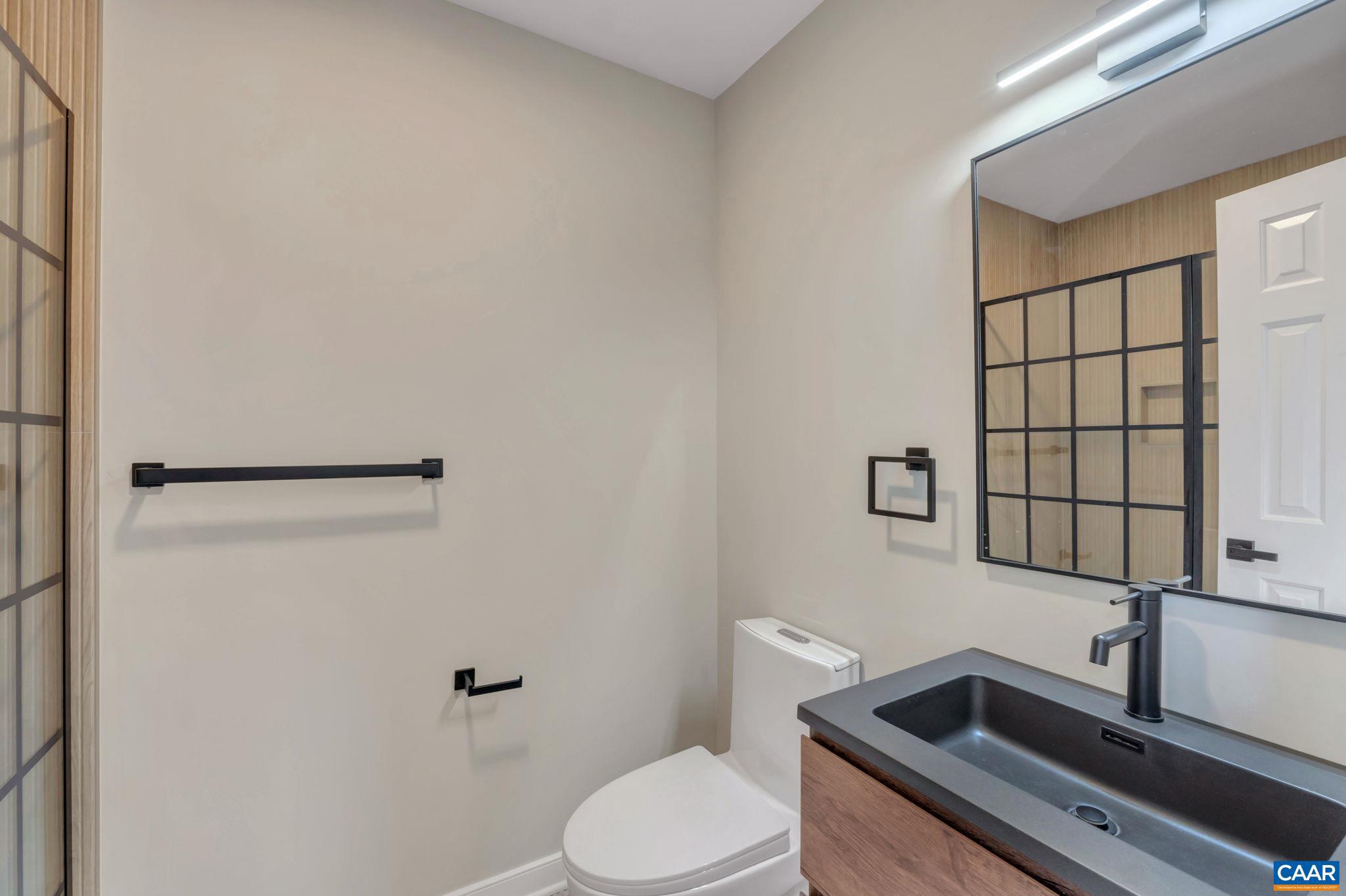 OLDE OAK COURT - Residential