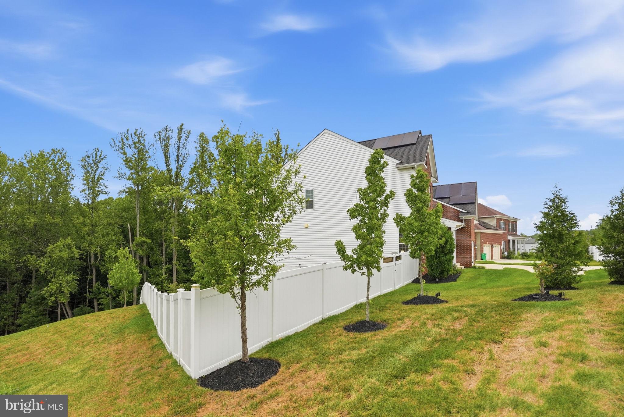 VILLAGES OF SAVANNAH - Residential