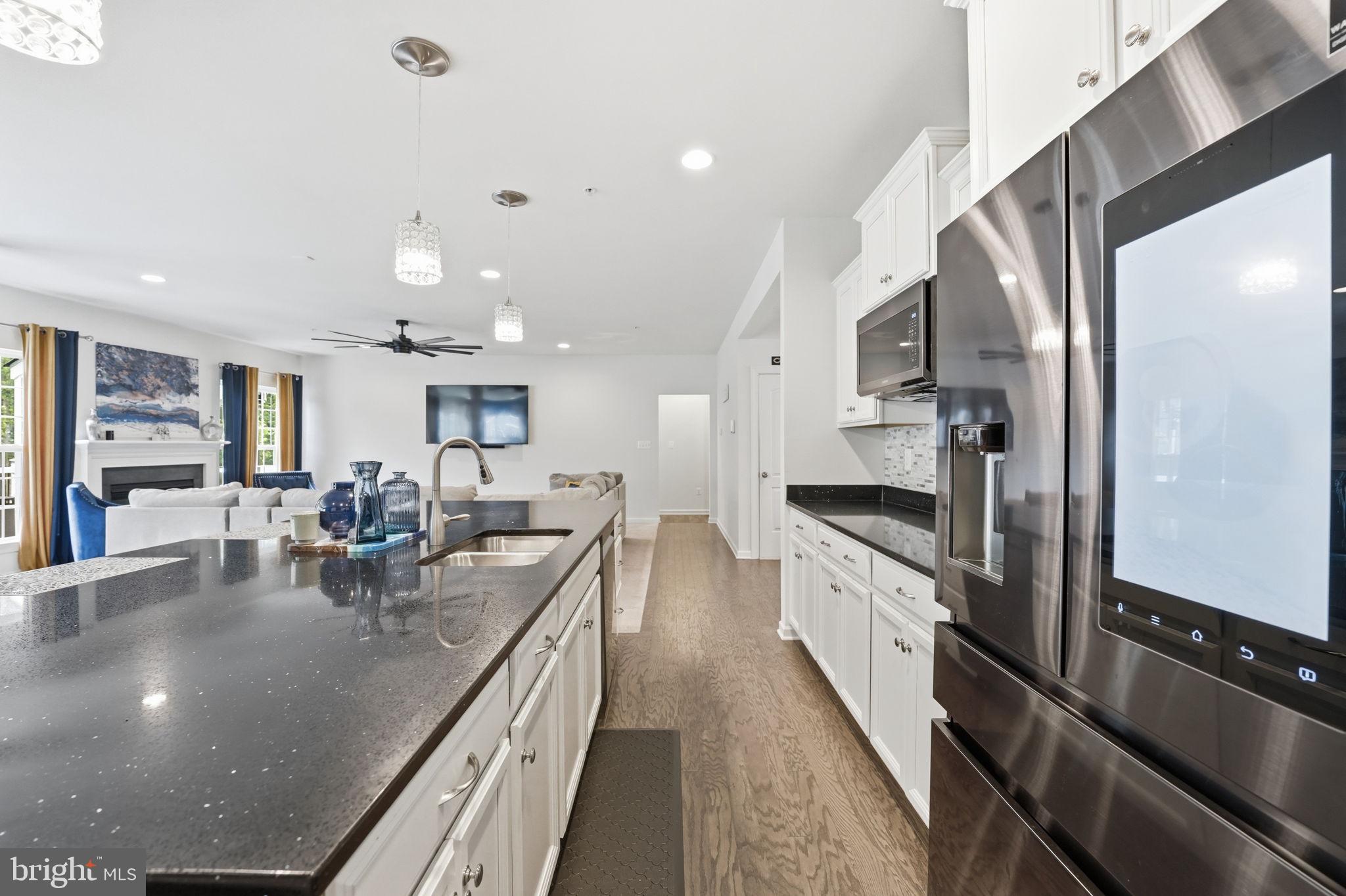 VILLAGES OF SAVANNAH - Residential