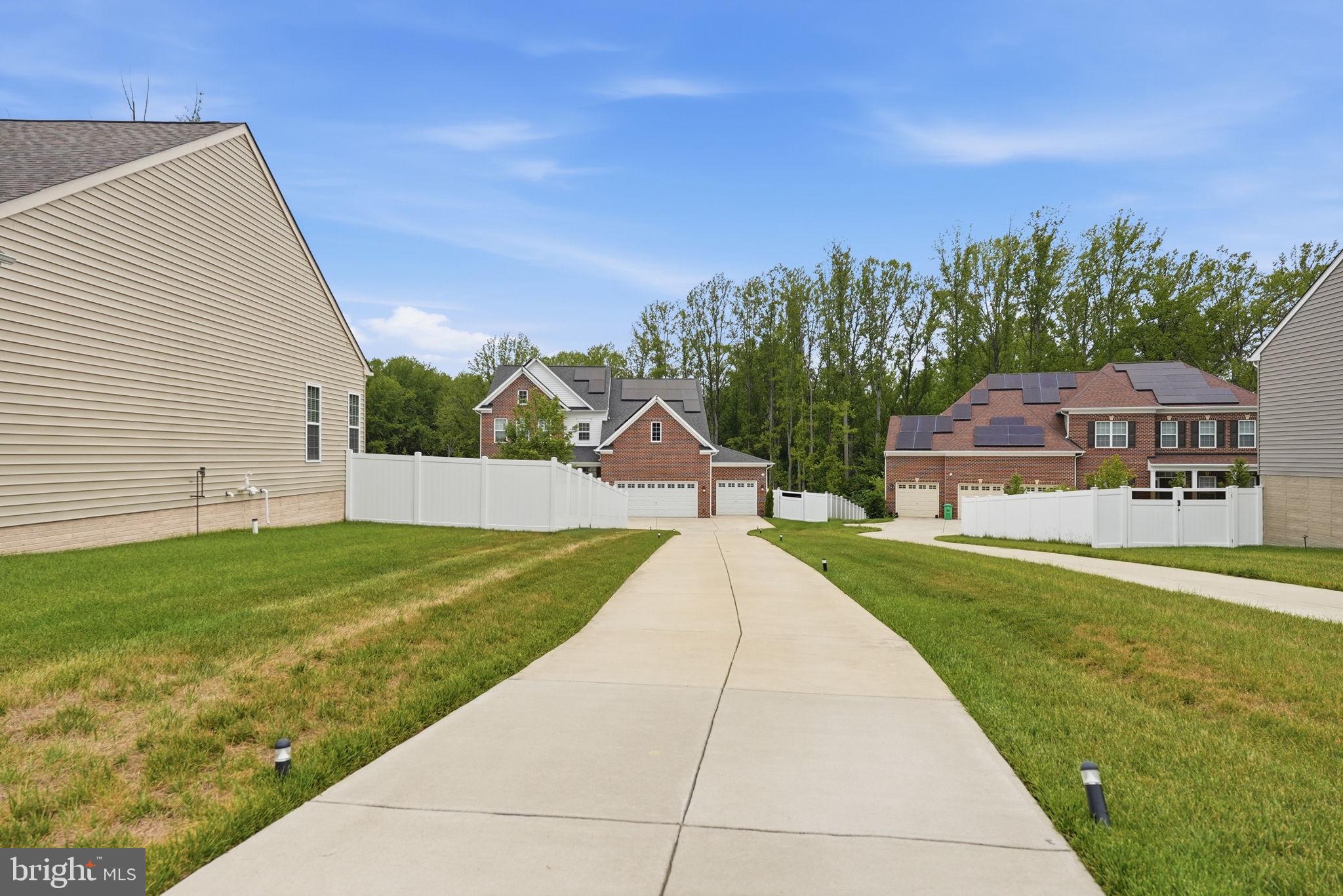 VILLAGES OF SAVANNAH - Residential