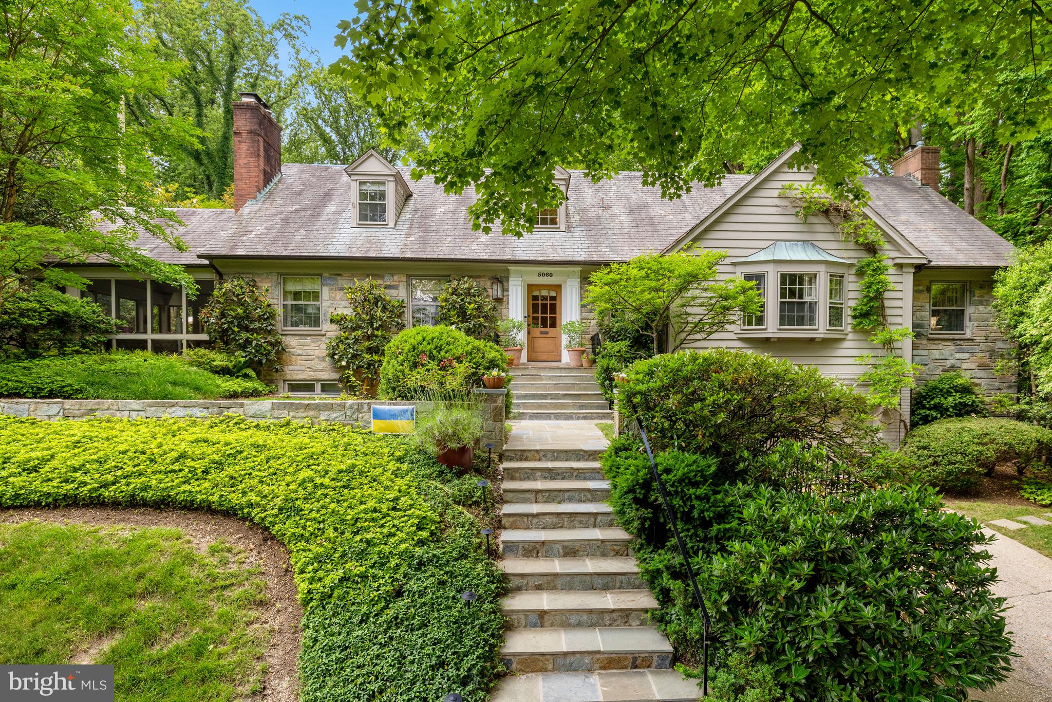 SPRING VALLEY - Residential