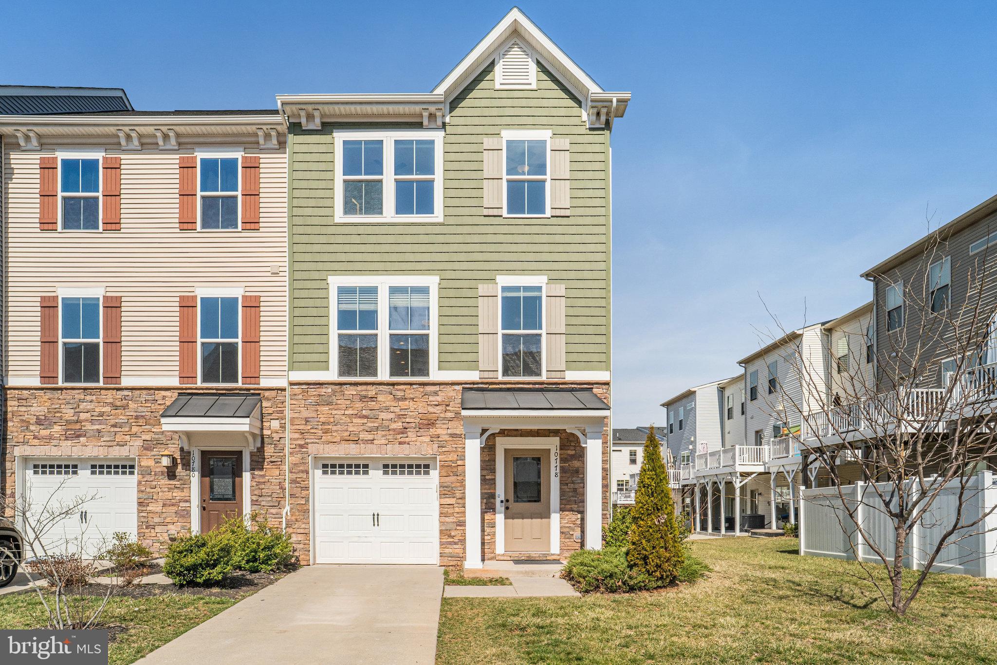 Do not miss out on this beautiful 3 BR, 2/2BA, 1 car garage townhome in the highly sought after Bradley Square neighborhood.  The spacious and open concept interior features wide plank hardwood flooring throughout the main level, plenty of recessed lighting, neutral color throughout and windows on 3 sides of the home to provide plenty of natural light. The kitchen boasts granite countertops, new stainless-steel appliances, an abundance of cabinet/counter space, oversized island with breakfast bar and opens to a dining space to one side and an expansive entertaining/living space to the other. Three generous-sized bedrooms upstairs include a large primary suite with a walk-in closet and en suite bath with soaking tub and double vanities. Large walkout basement with a half bathroom and rec room for added recreation space. Community amenities include a splash pad, tot lot, lake, jogging path, pavilion, and more.  Lawn care and trash included! Just minutes to shopping, dining, entertainment and major commuting routes. Available May 1, 2025.

This is a managed property. Residents are required to enroll in the TJB Management, LLC Resident Services Program which includes air filter delivery services, zero maintenance deductible, 24/7 maintenance coordination, online portal and phone application, zero fee online rent payment, and vetted vendor network. No Cosigners. 3X rent-to-income ratio required. Applicants must have a credit score of 650 or above to qualify.