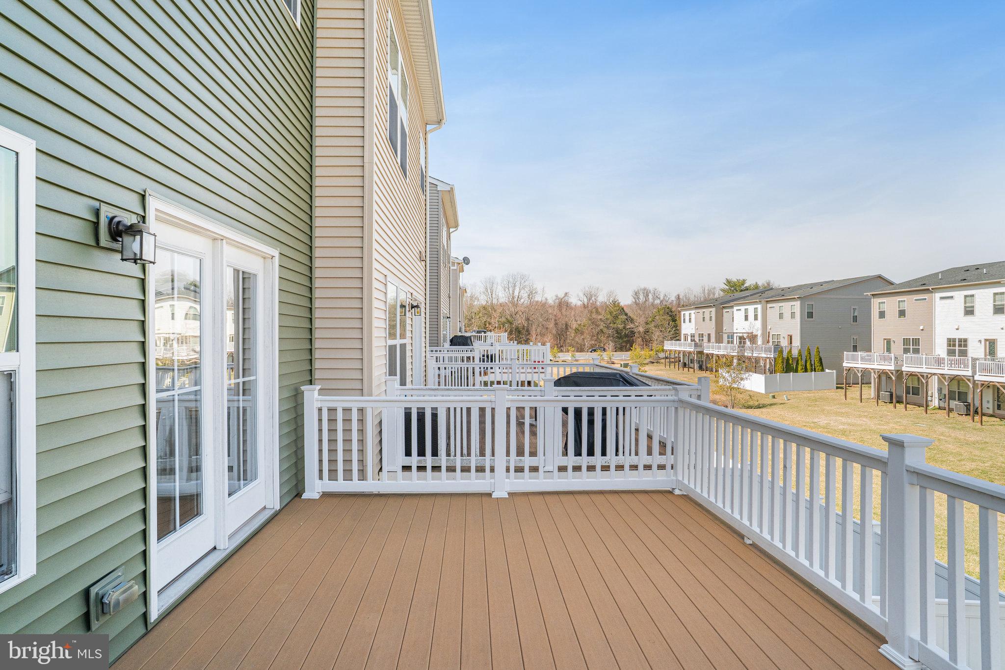 BRADLEY SQUARE - Residential Lease
