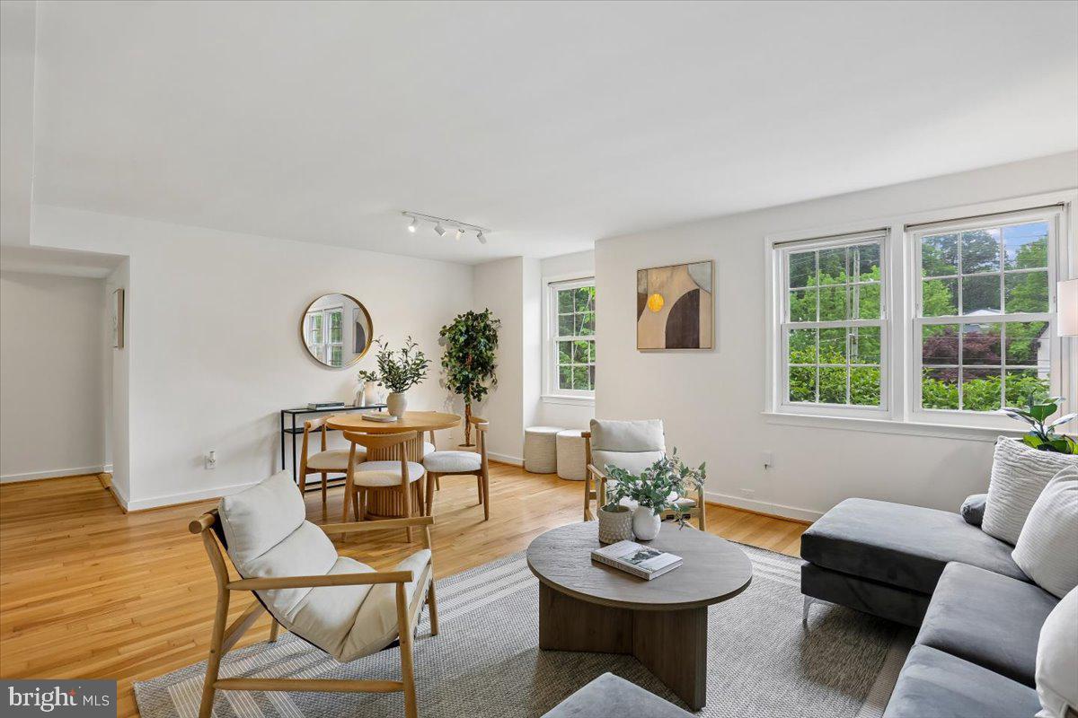 ROCK CREEK GARDENS - Residential