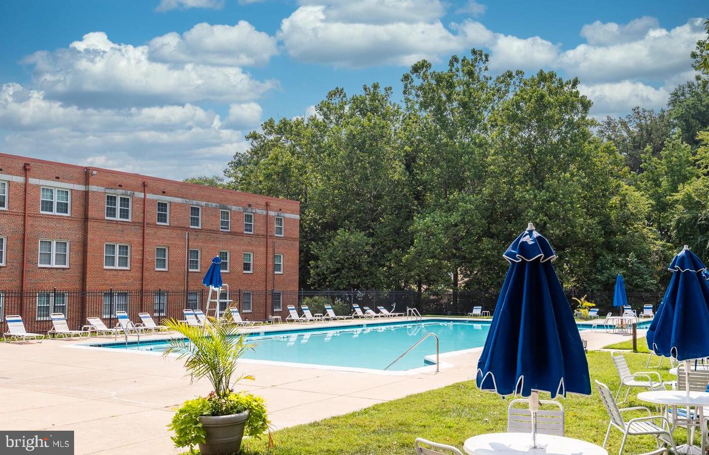 ROCK CREEK GARDENS - Residential