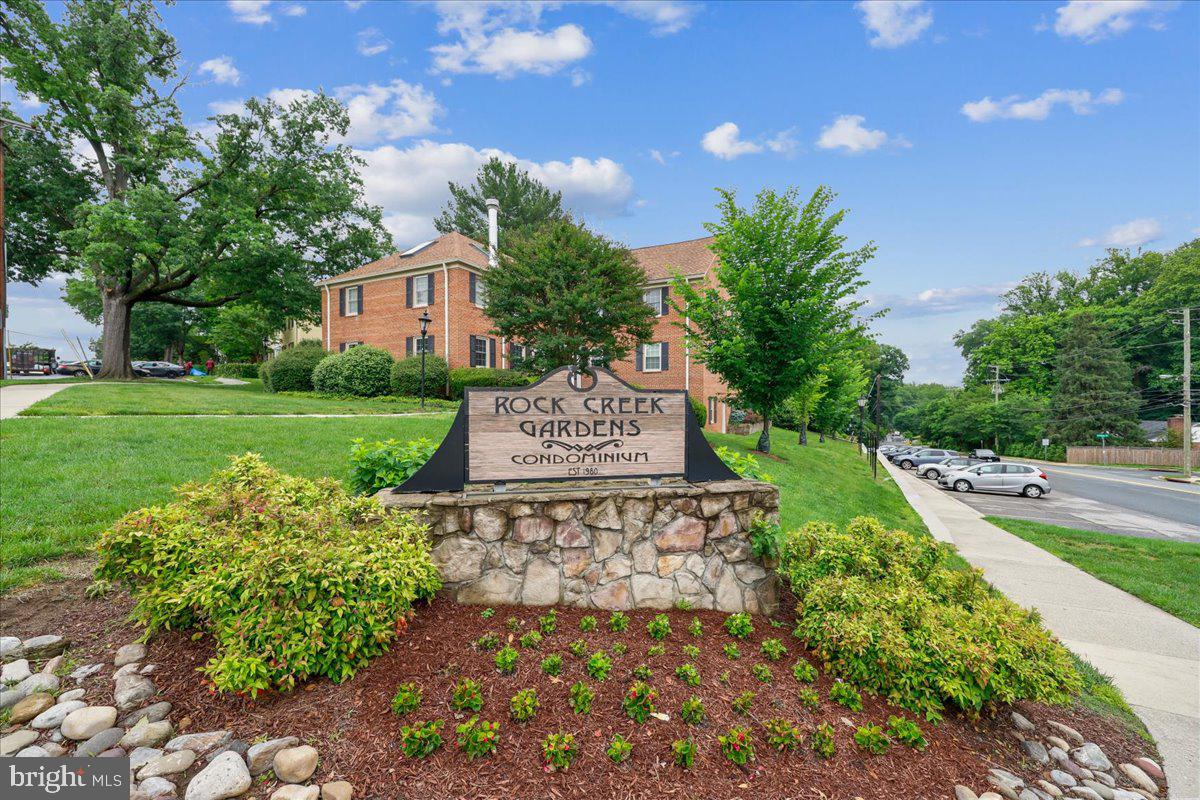 ROCK CREEK GARDENS - Residential