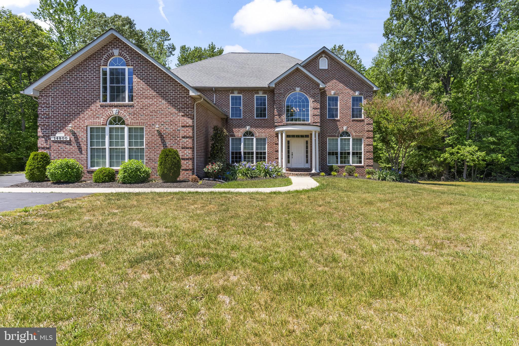 LAKE JAMESON - Residential
