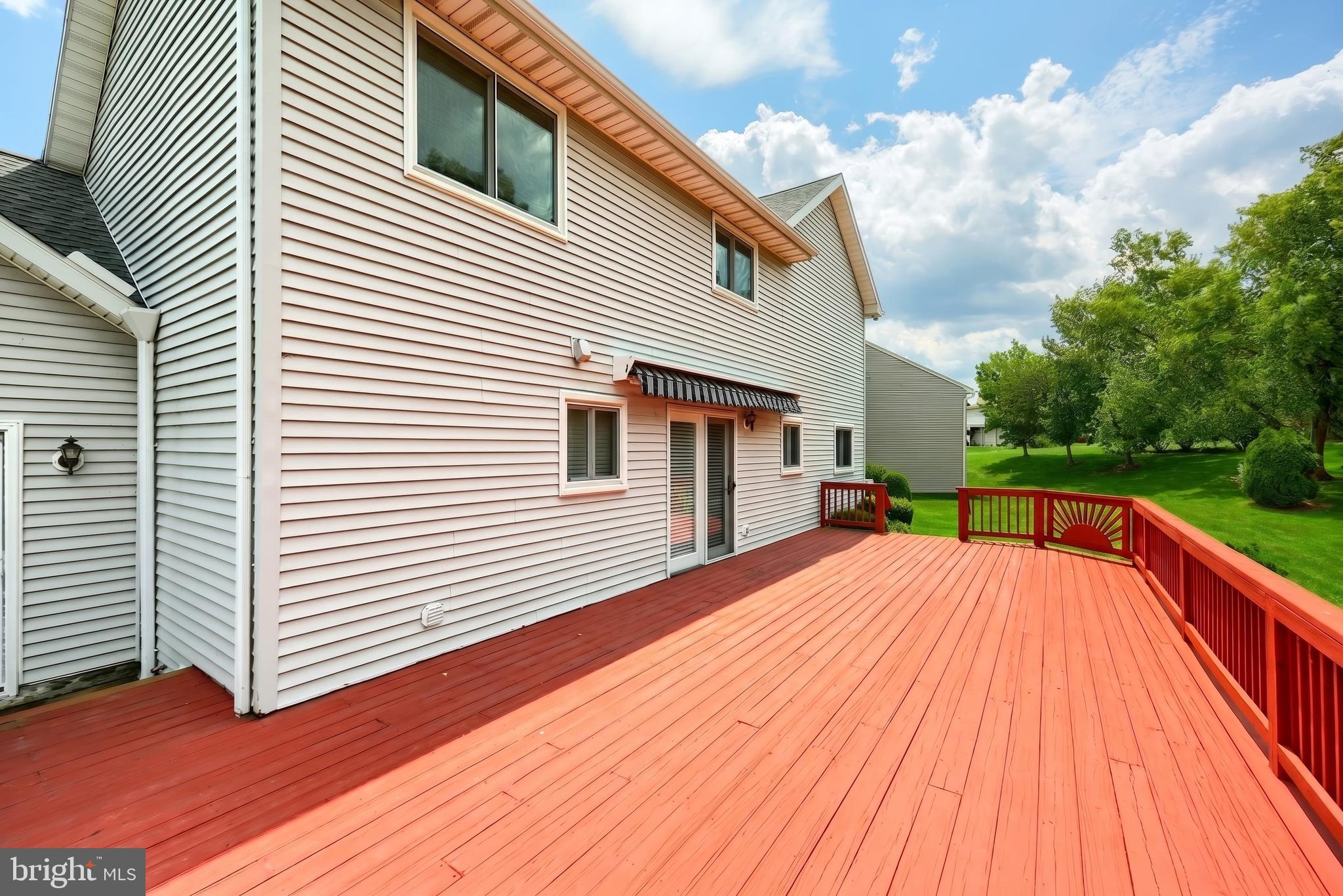BRIAR BEND - Residential