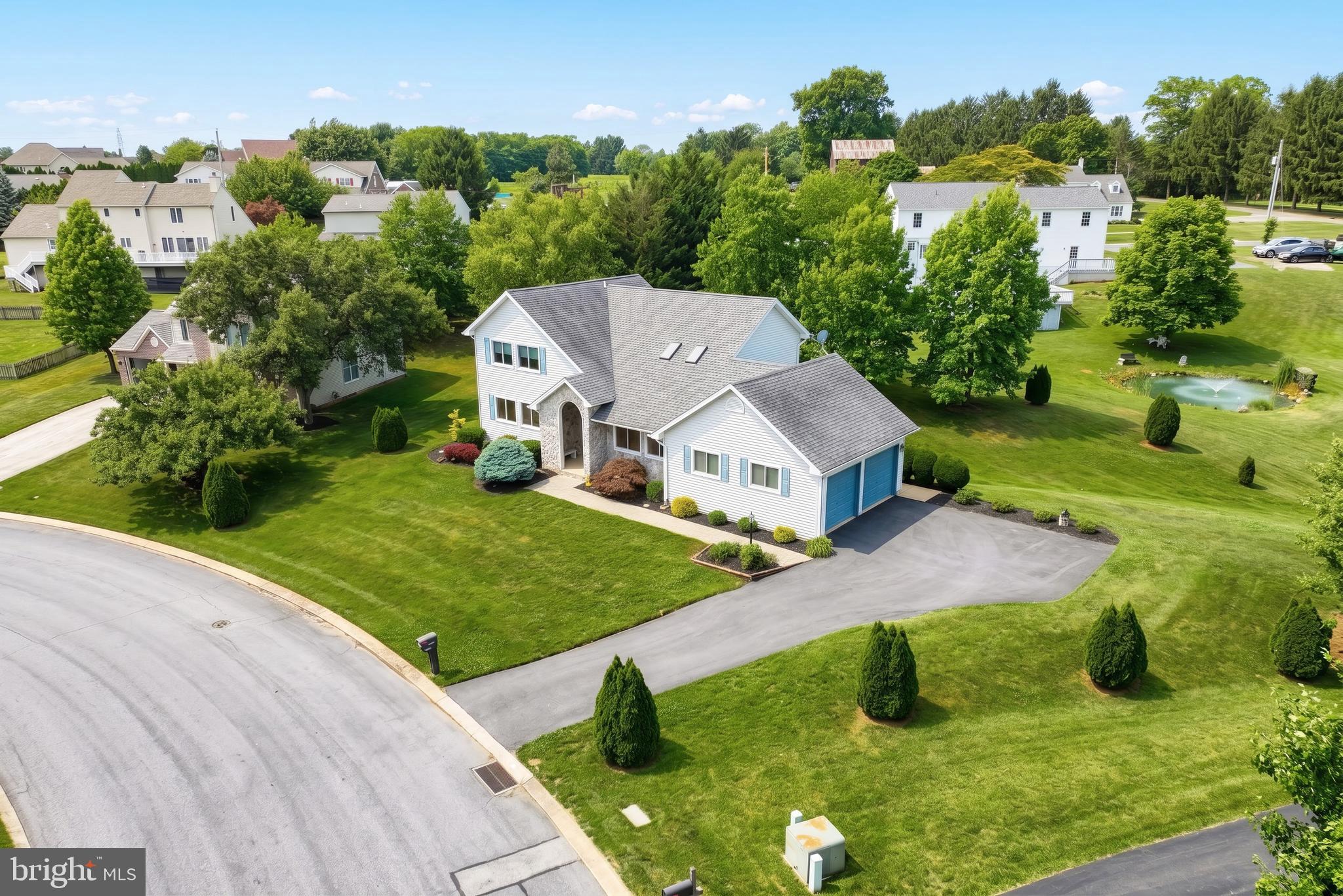 BRIAR BEND - Residential
