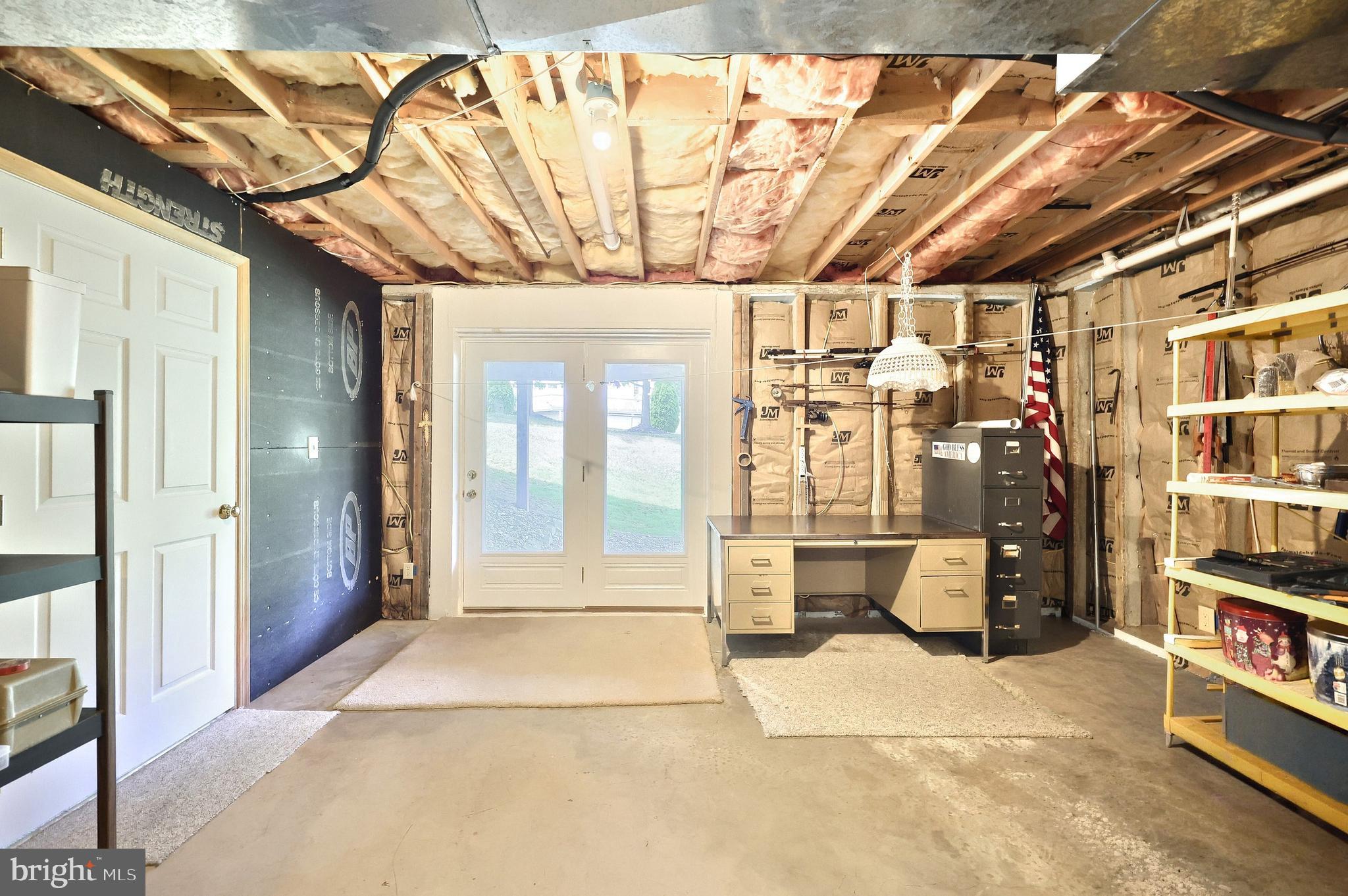 BRIAR BEND - Residential