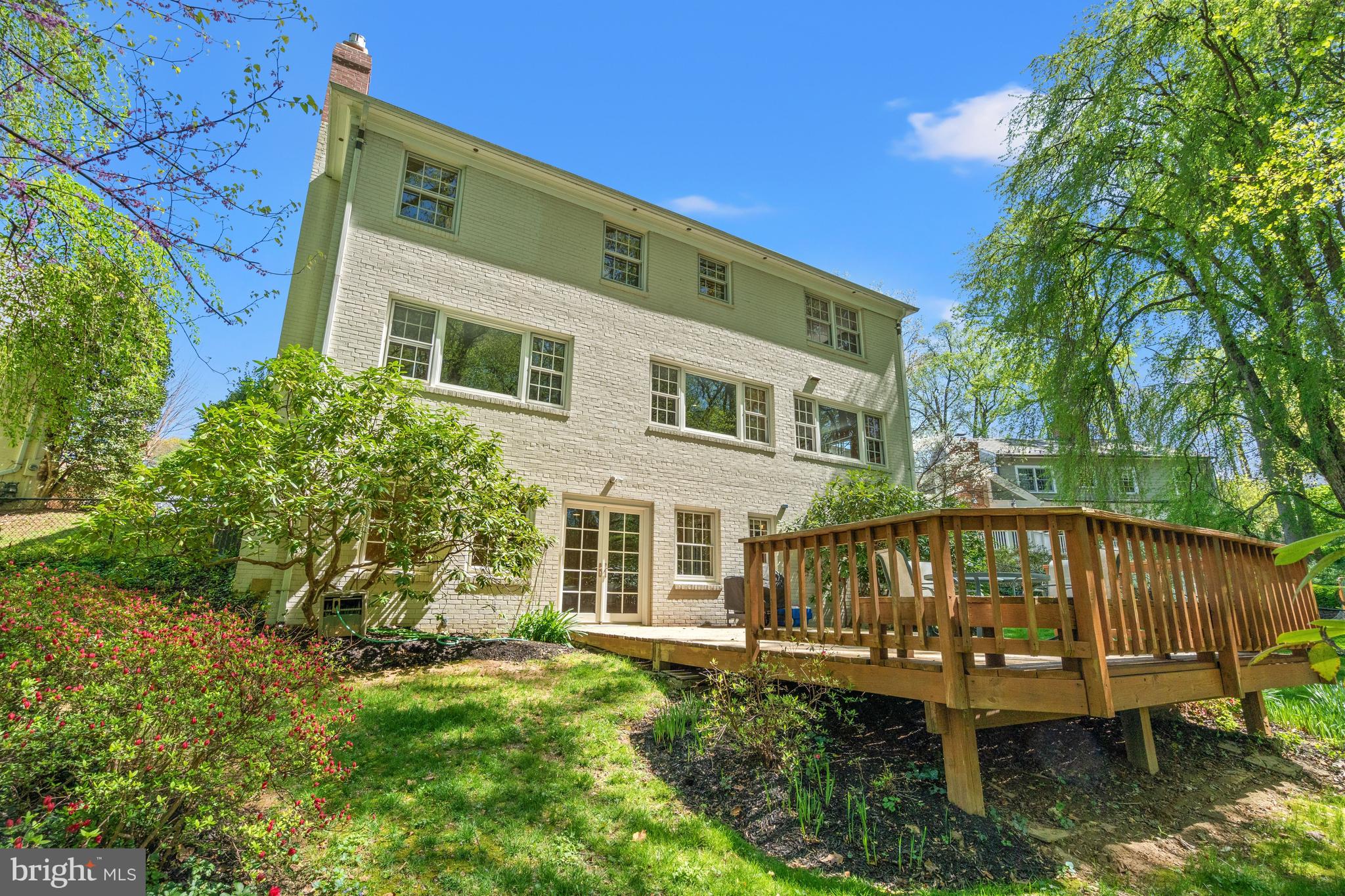 CHEVY CHASE - Residential