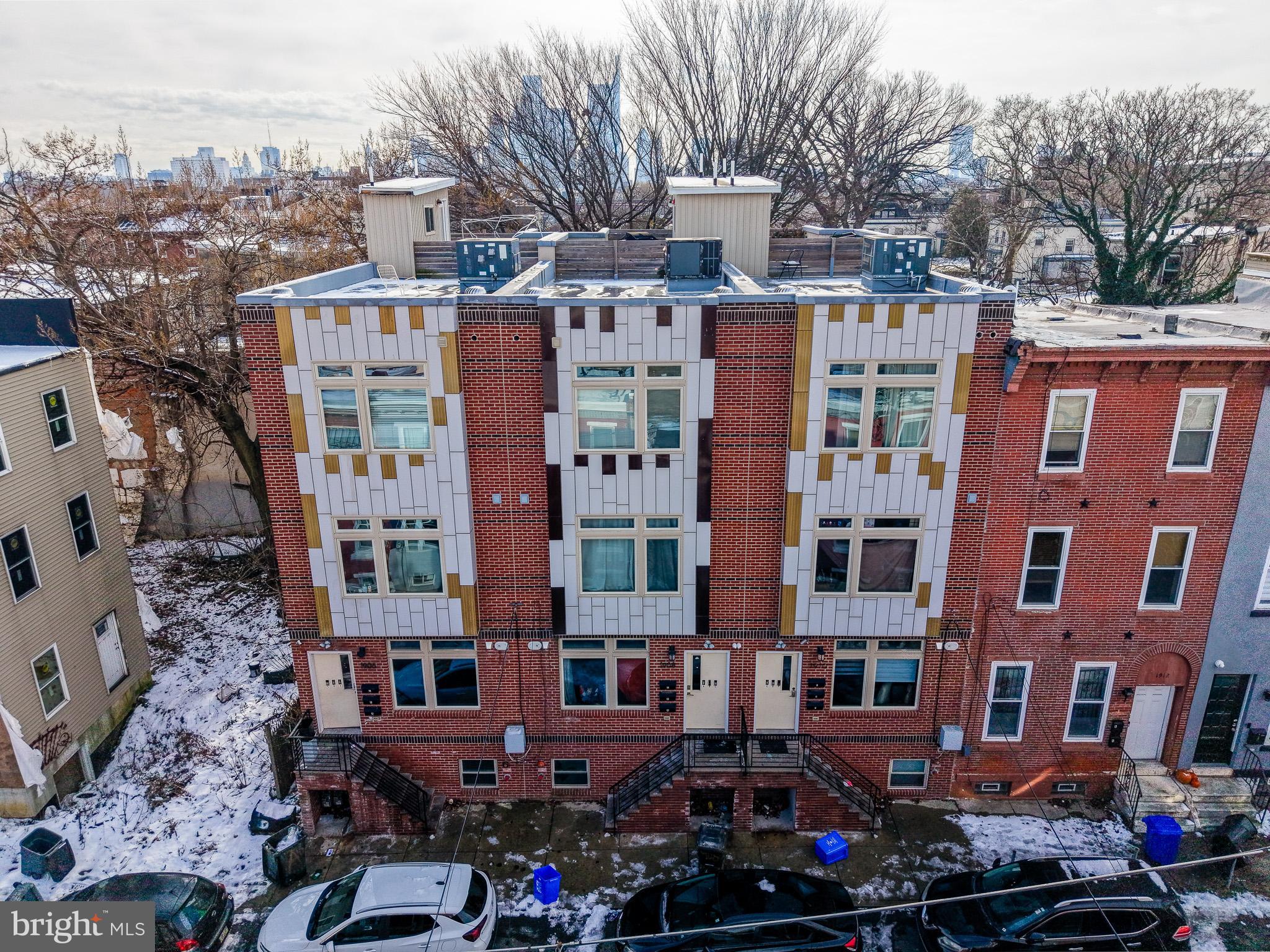 FRANCISVILLE - Residential Income