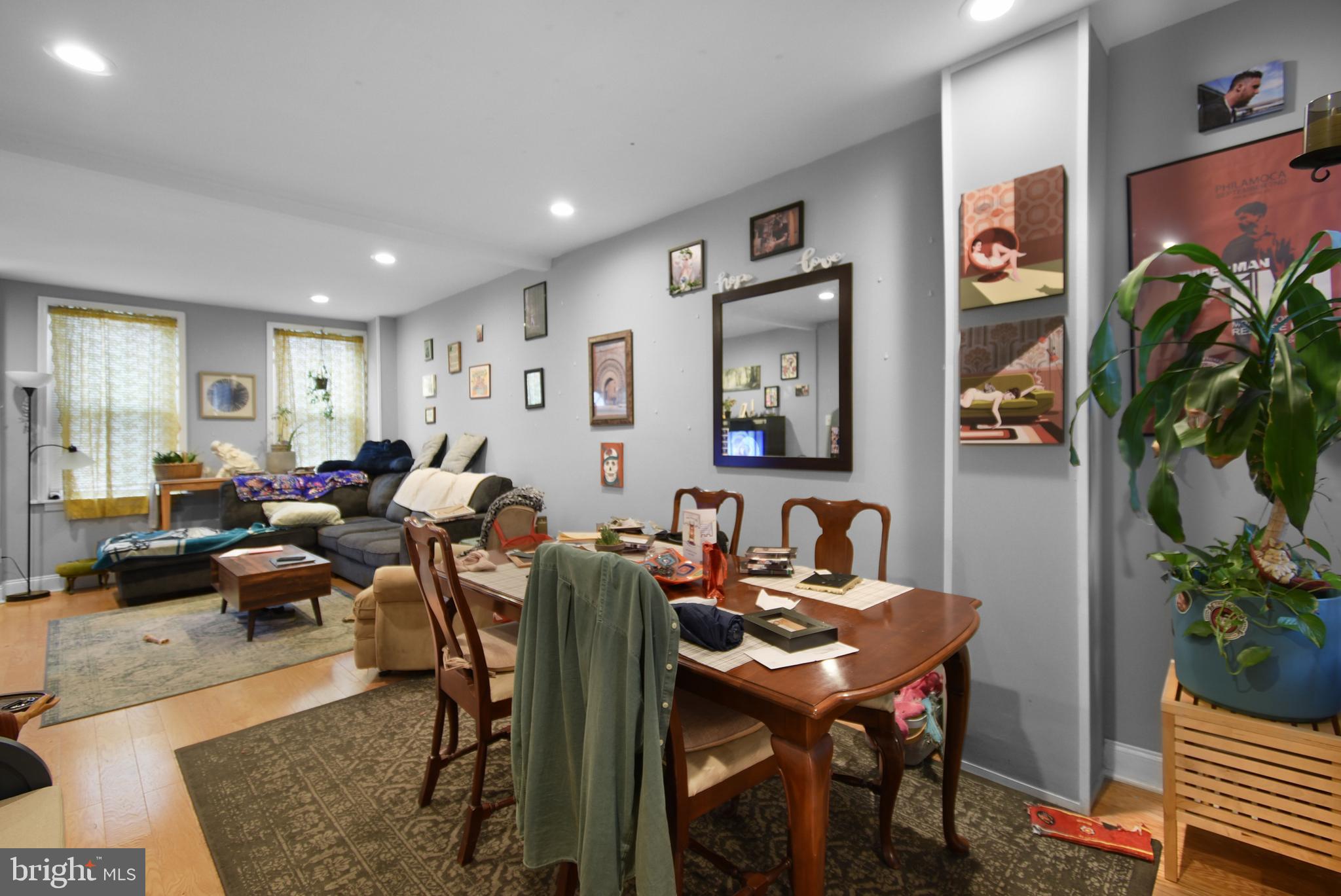 POINT BREEZE - Residential