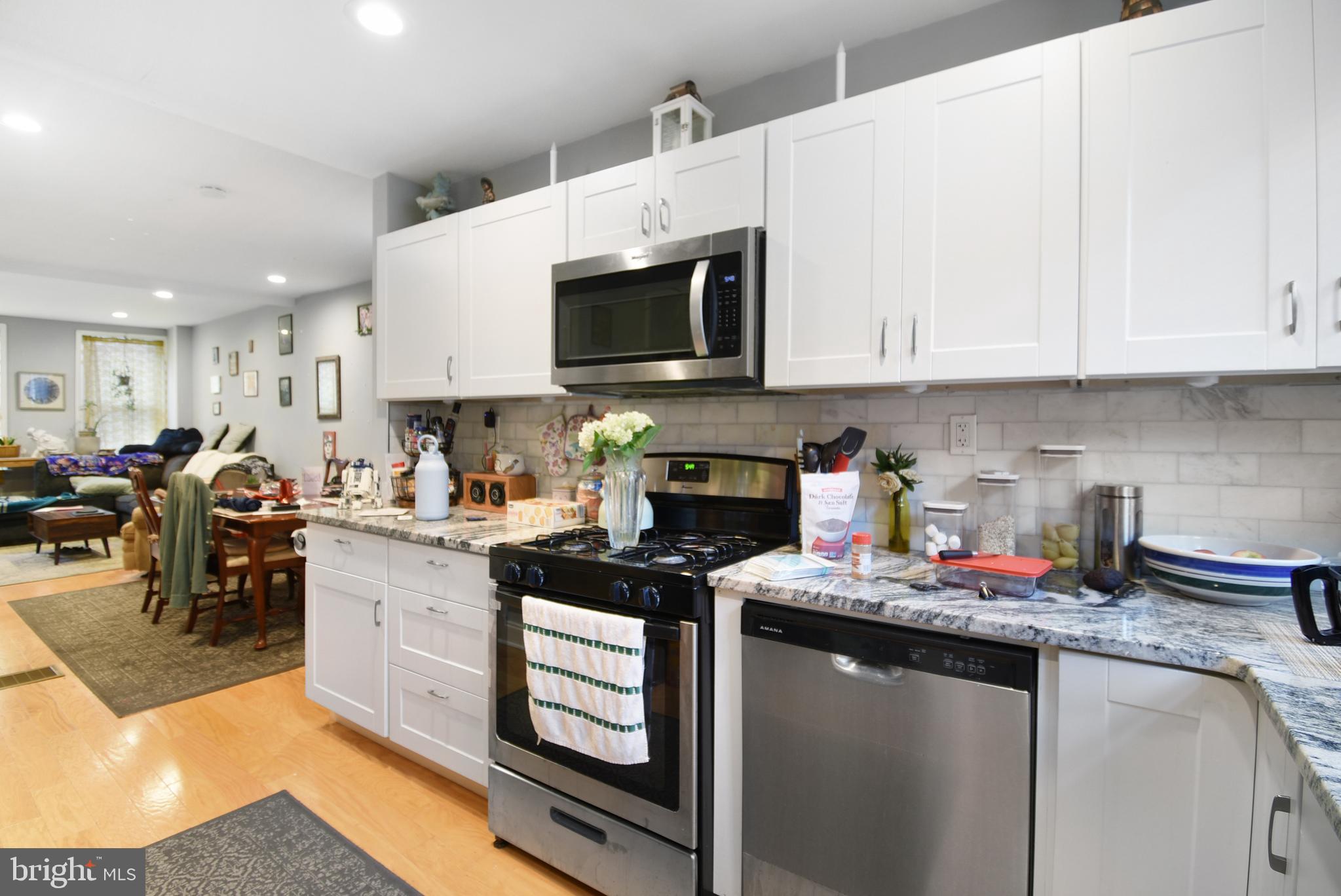 POINT BREEZE - Residential