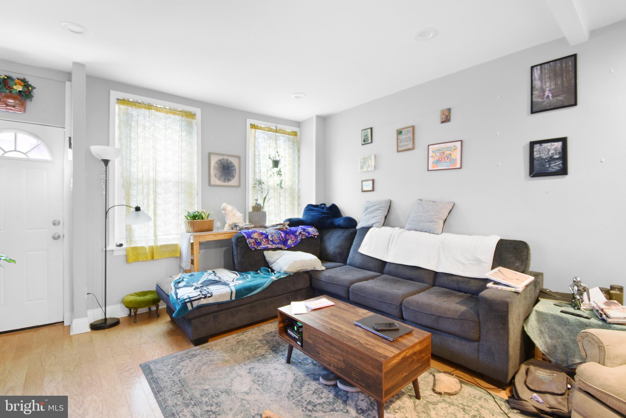 POINT BREEZE - Residential