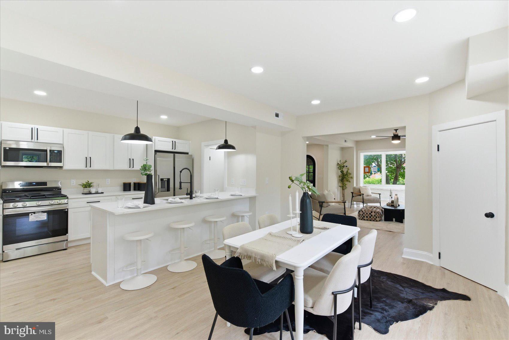 EDNOR GARDENS - LAKESIDE - Residential
