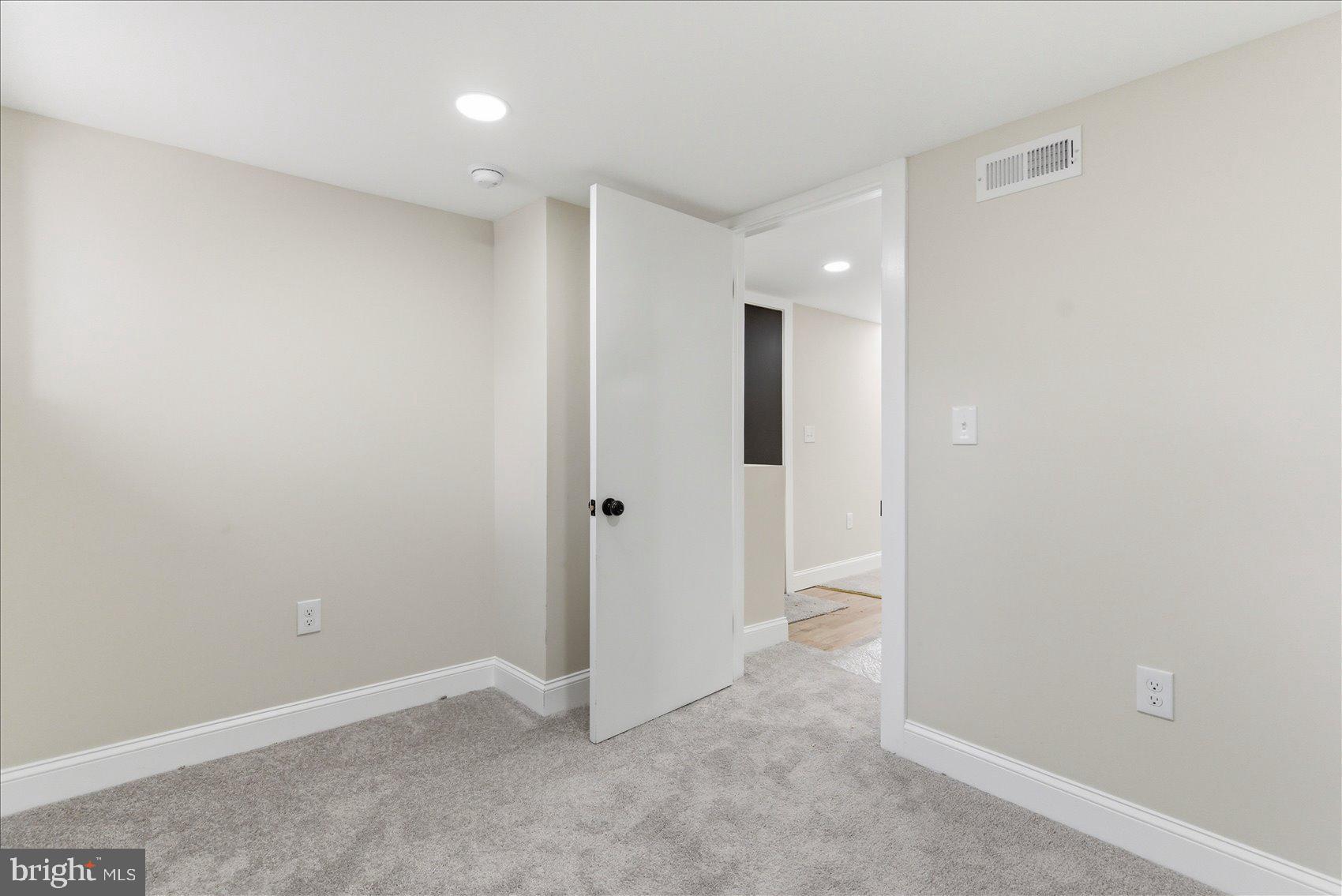EDNOR GARDENS - LAKESIDE - Residential