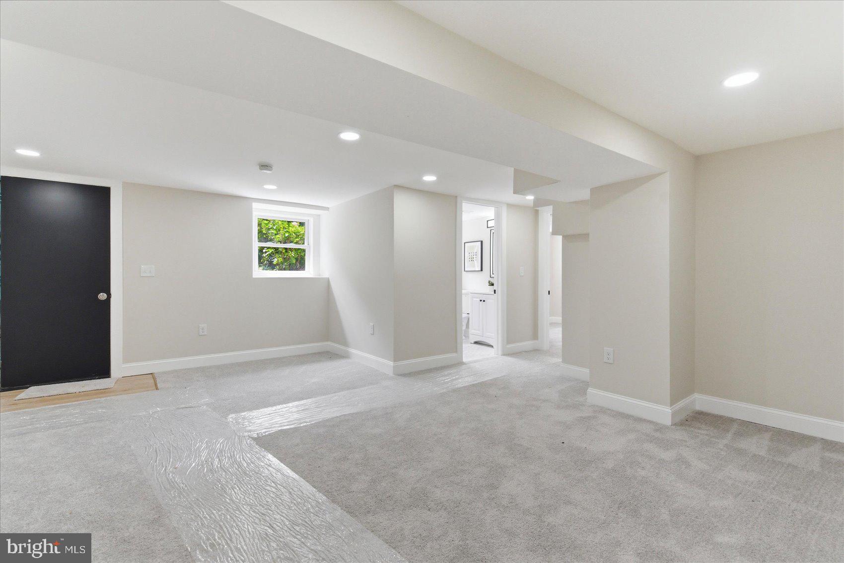 EDNOR GARDENS - LAKESIDE - Residential