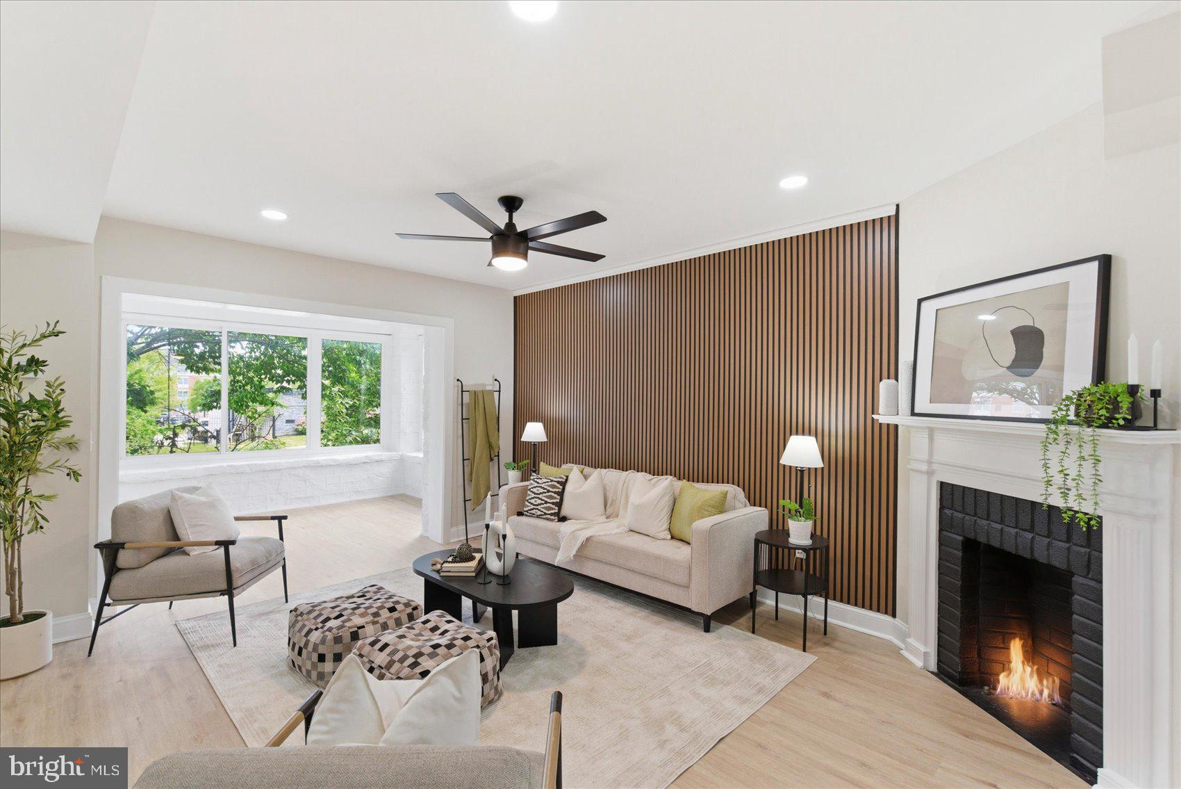 EDNOR GARDENS - LAKESIDE - Residential