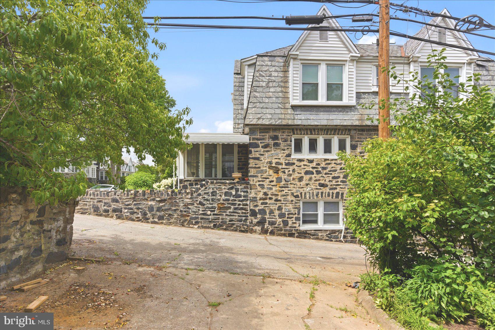 EDNOR GARDENS - LAKESIDE - Residential