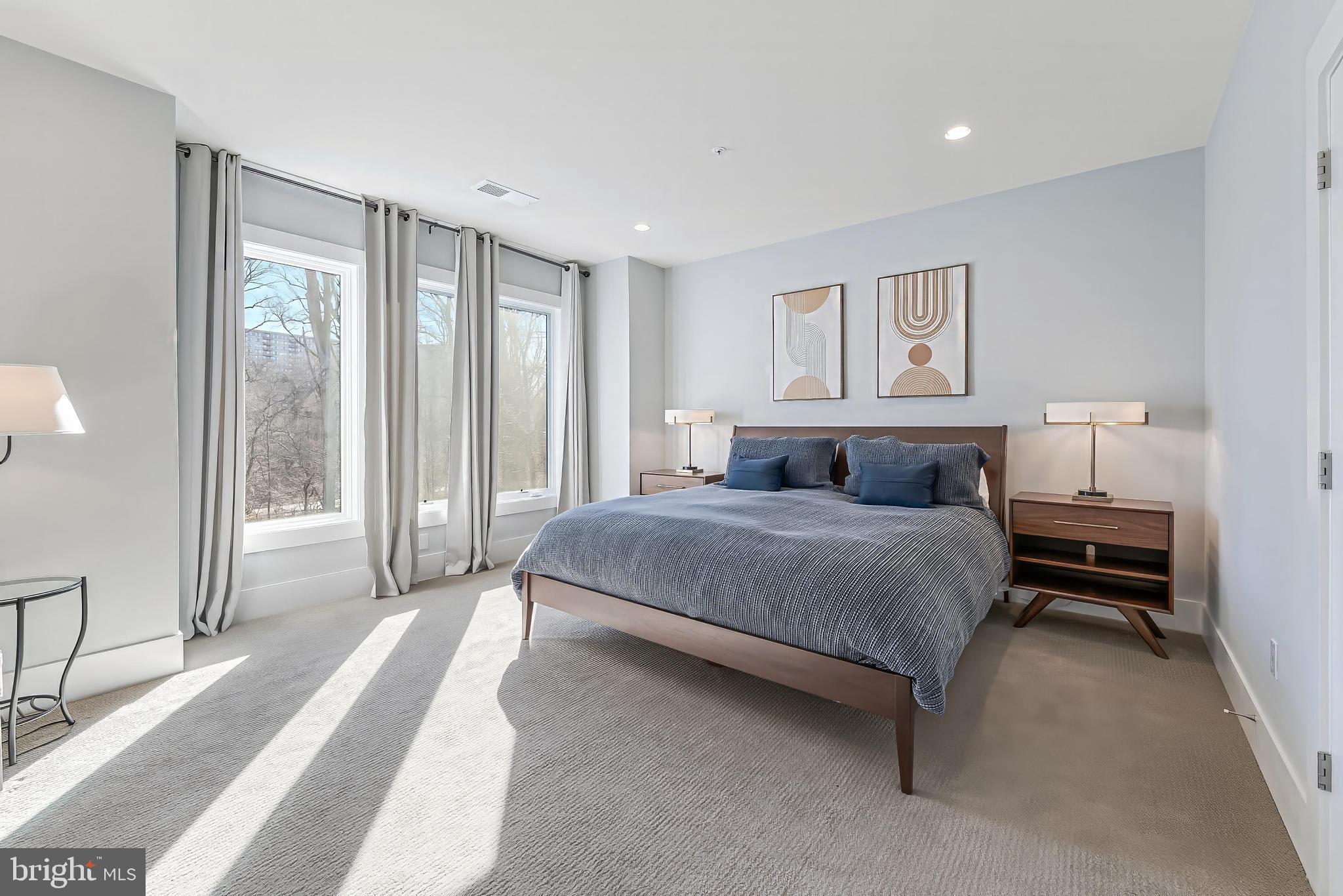 GROSVENOR HEIGHTS - Residential