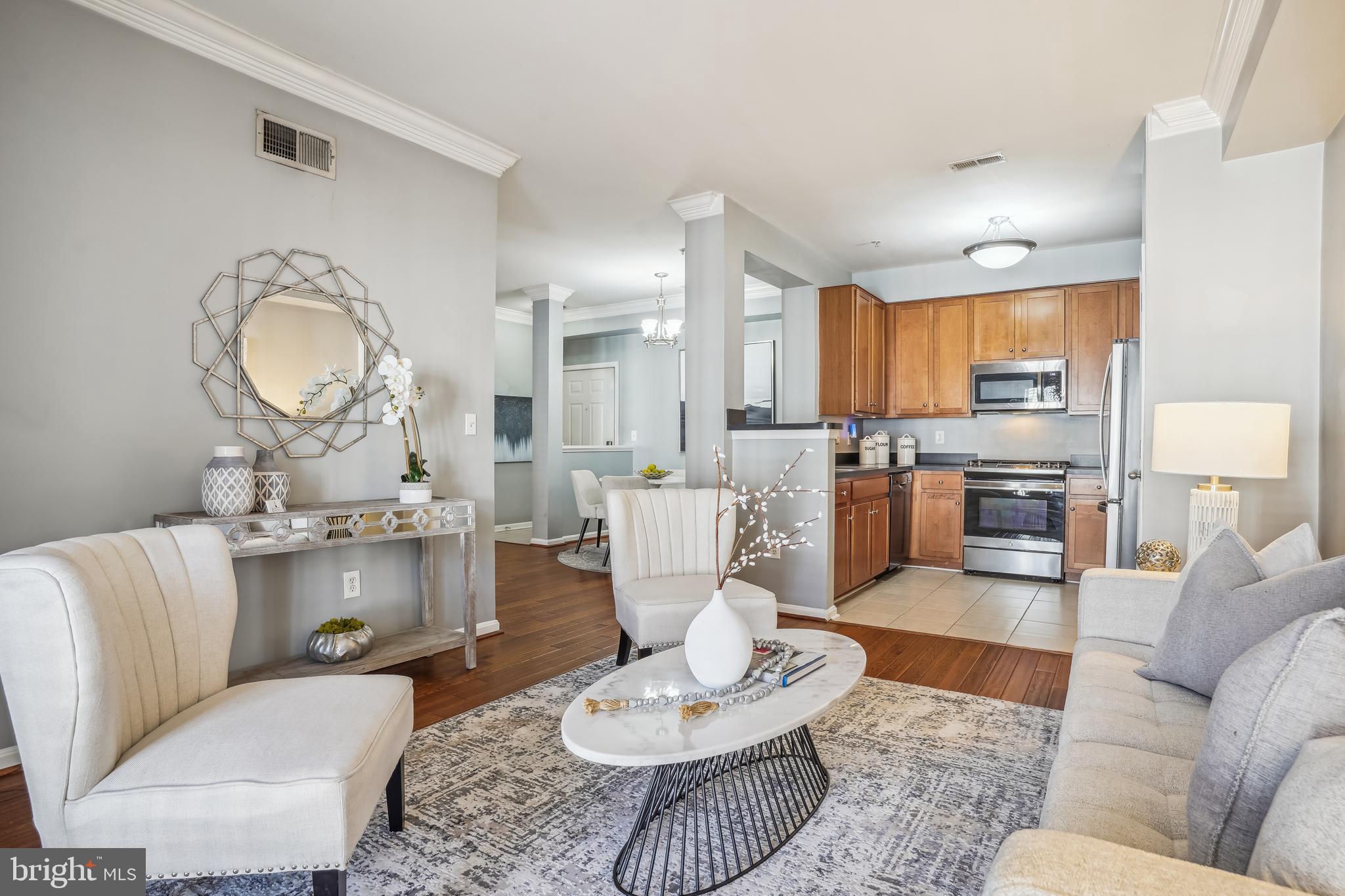 EXCHANGE AT VAN DORN - Residential Lease