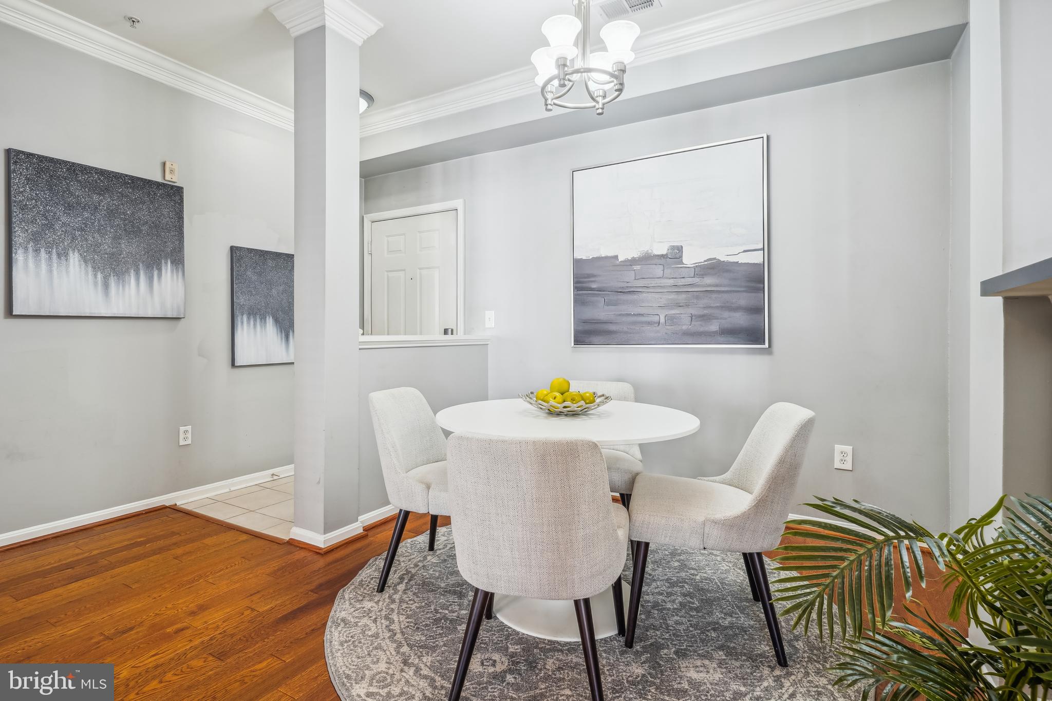 EXCHANGE AT VAN DORN - Residential Lease