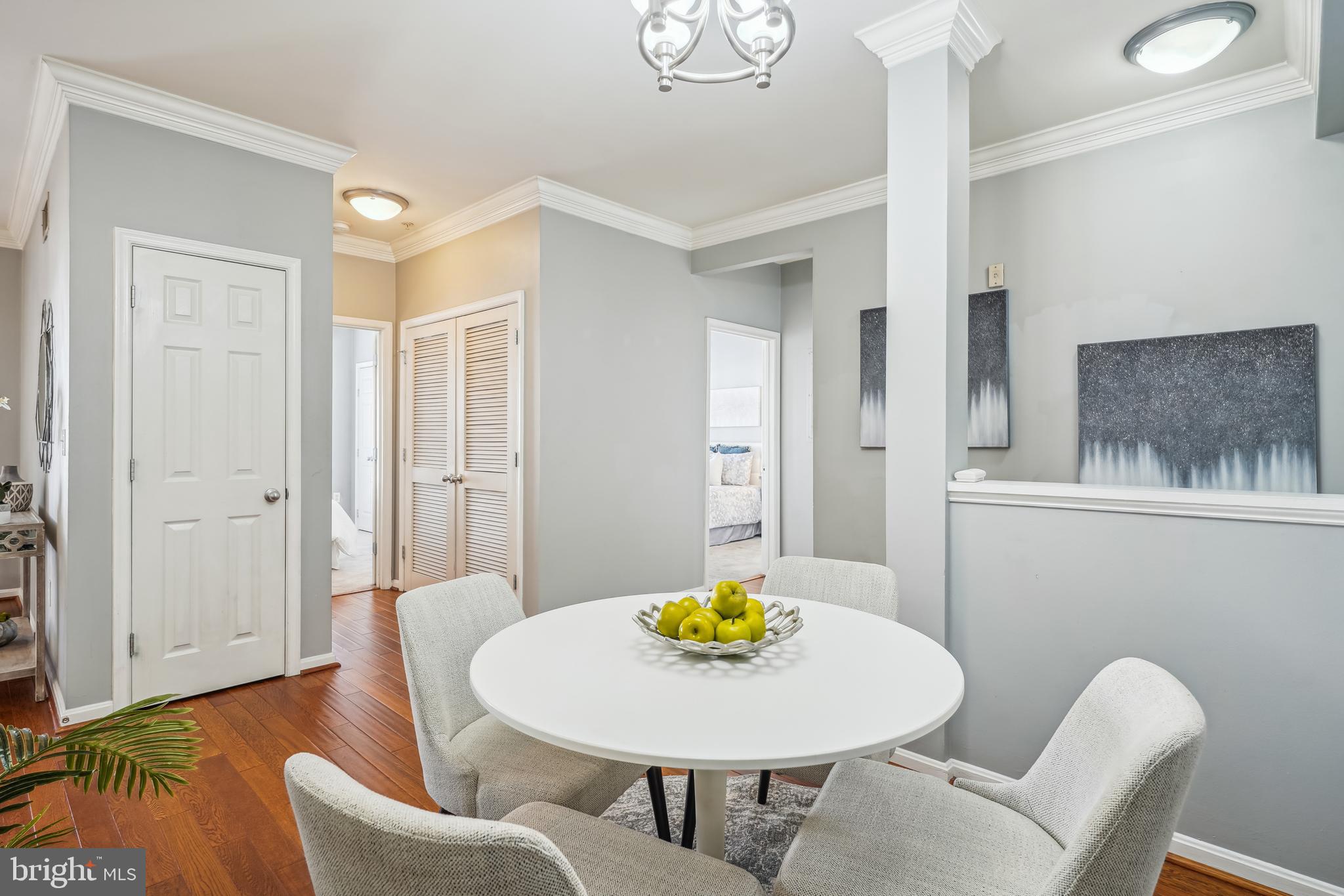 EXCHANGE AT VAN DORN - Residential Lease