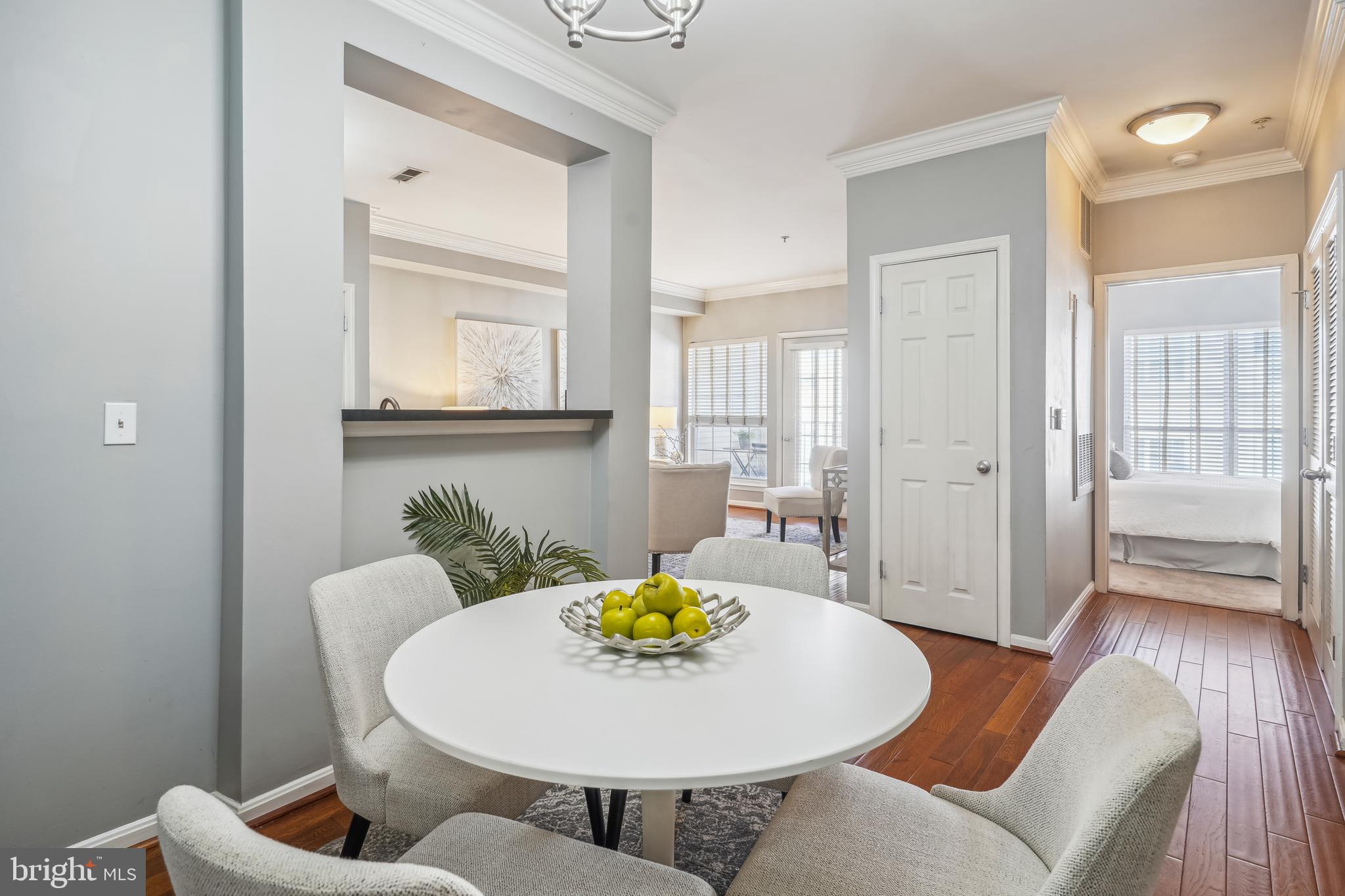 EXCHANGE AT VAN DORN - Residential Lease
