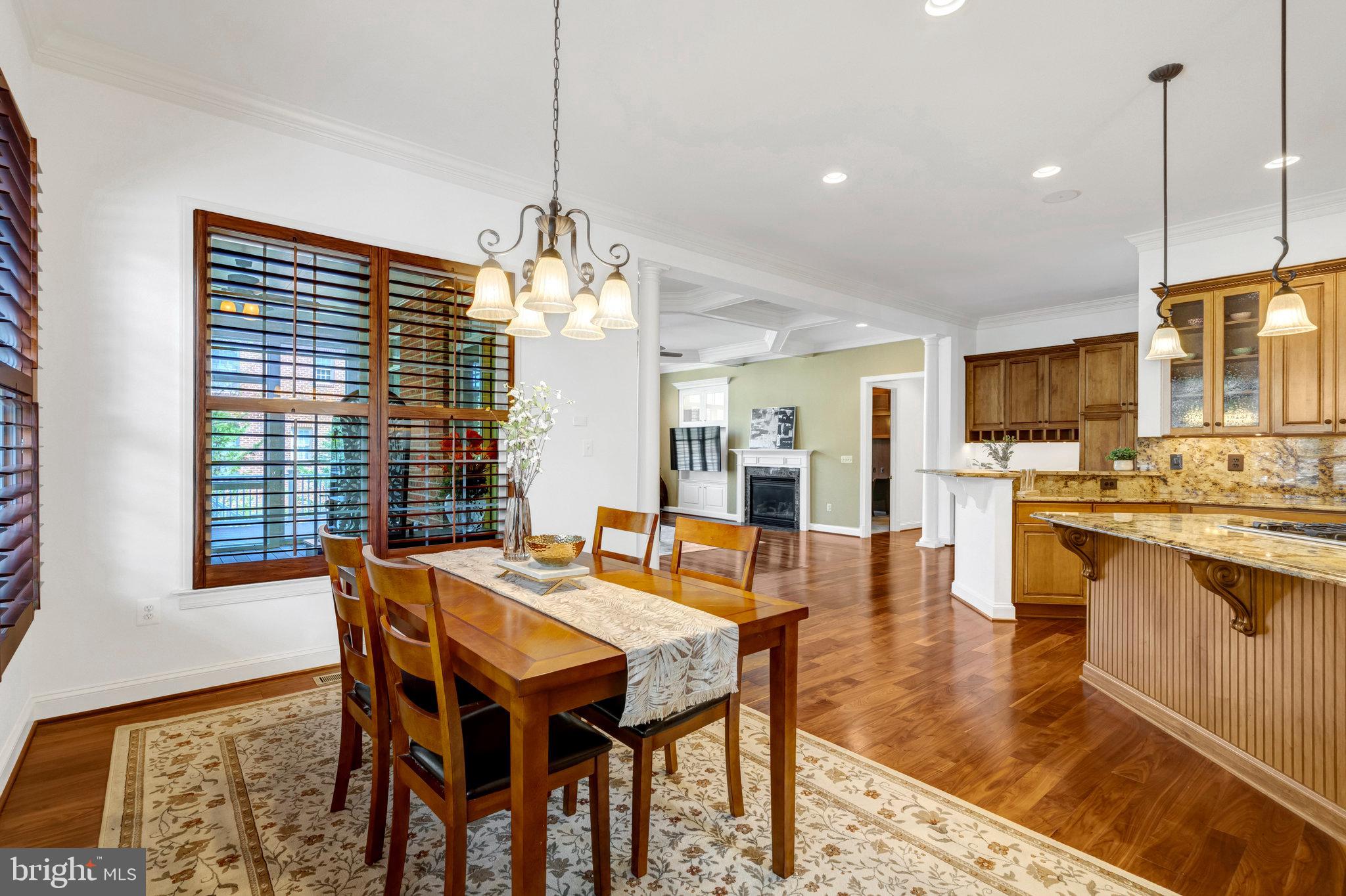 POPLAR TREE - Residential