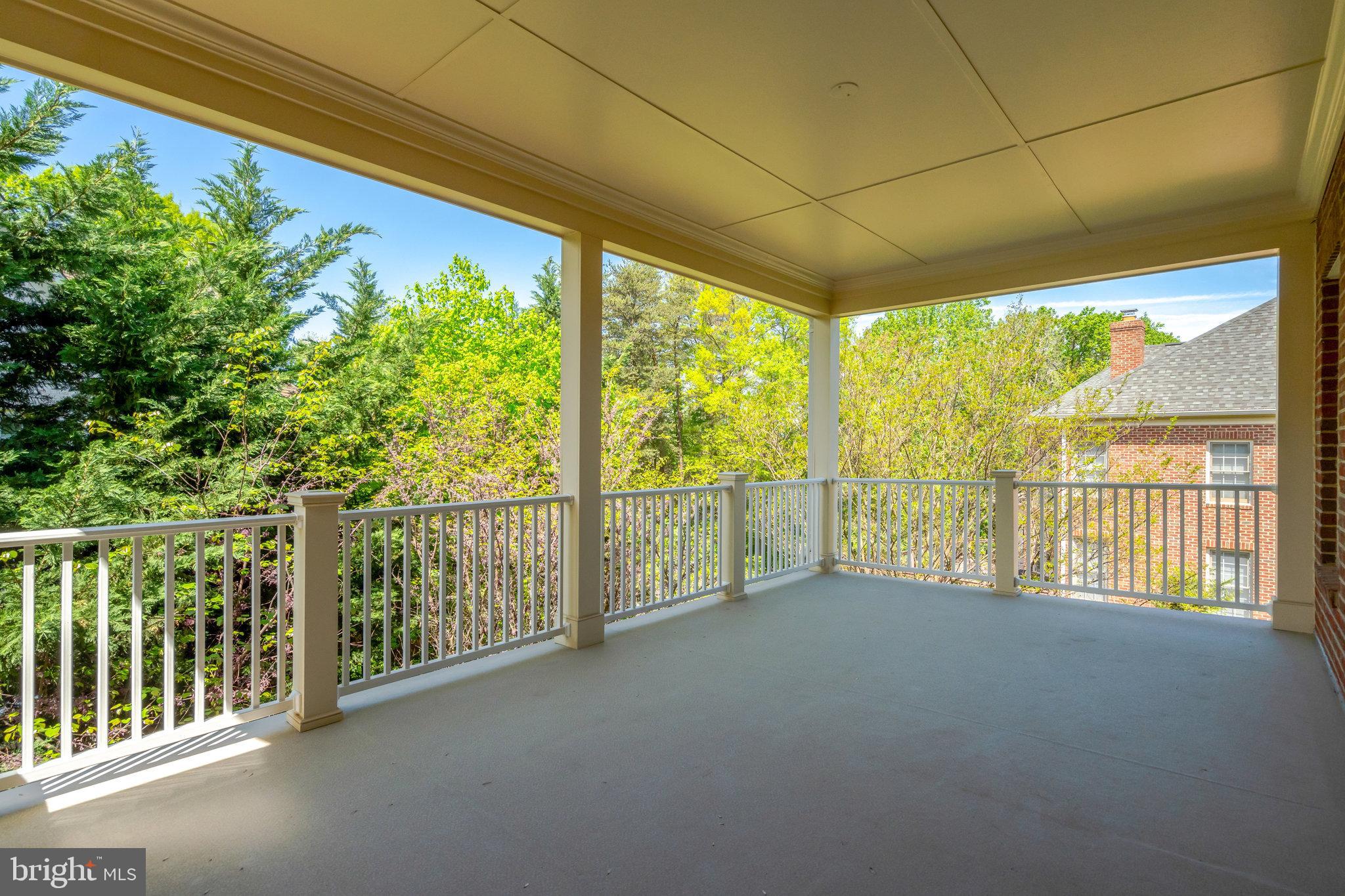 POPLAR TREE - Residential