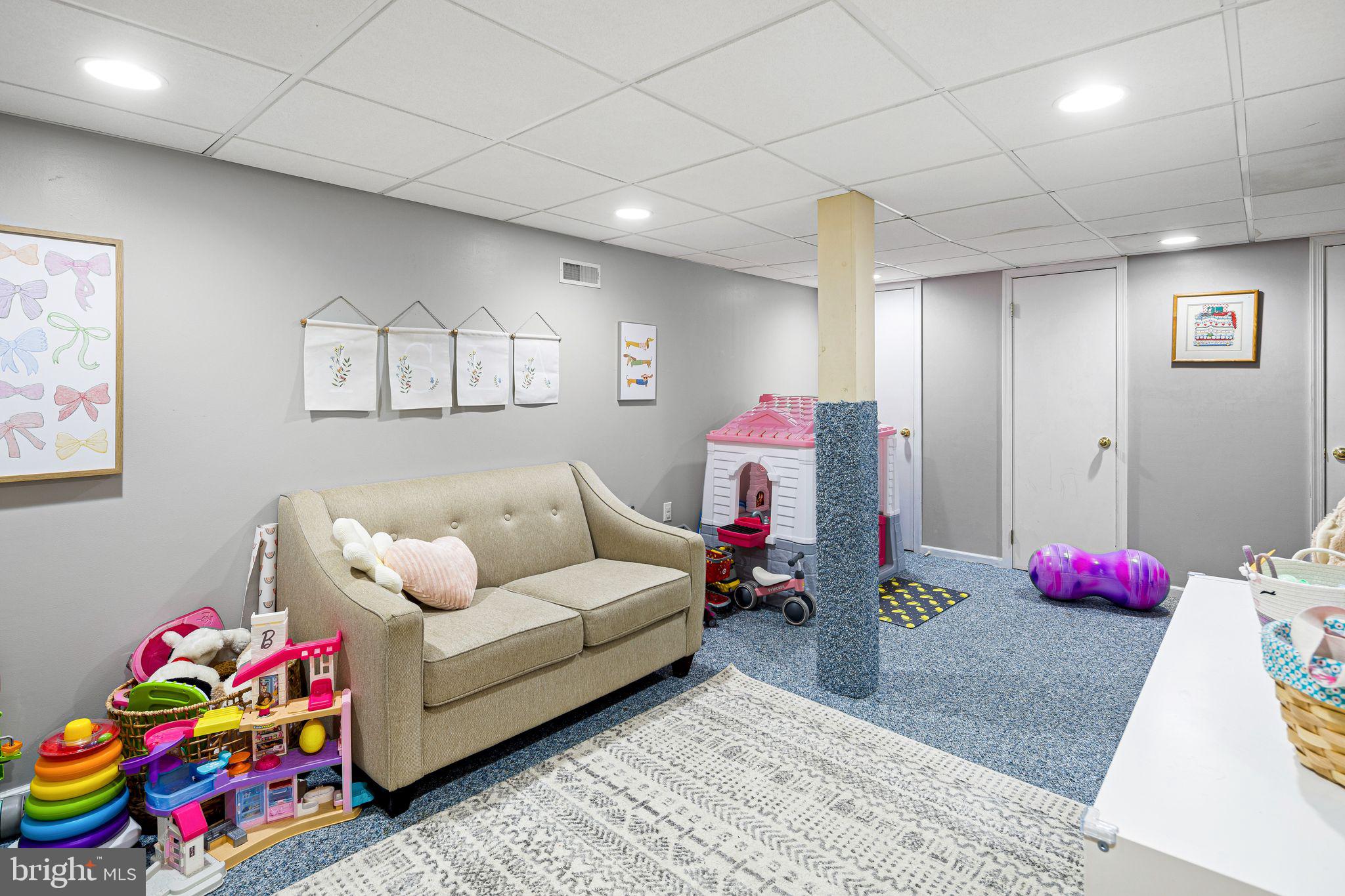 CANTERBURY - Residential