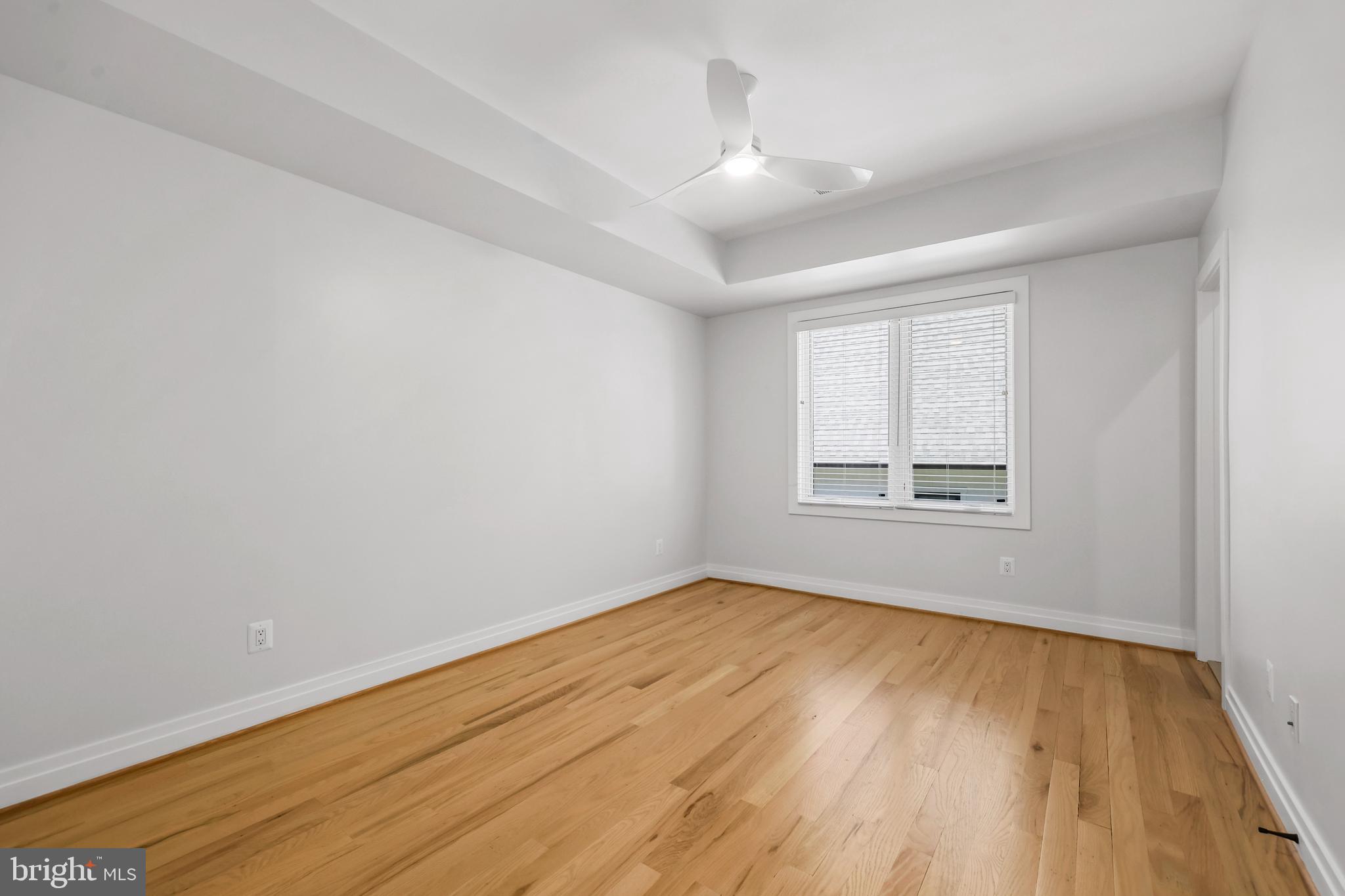 OAKCREST - Residential