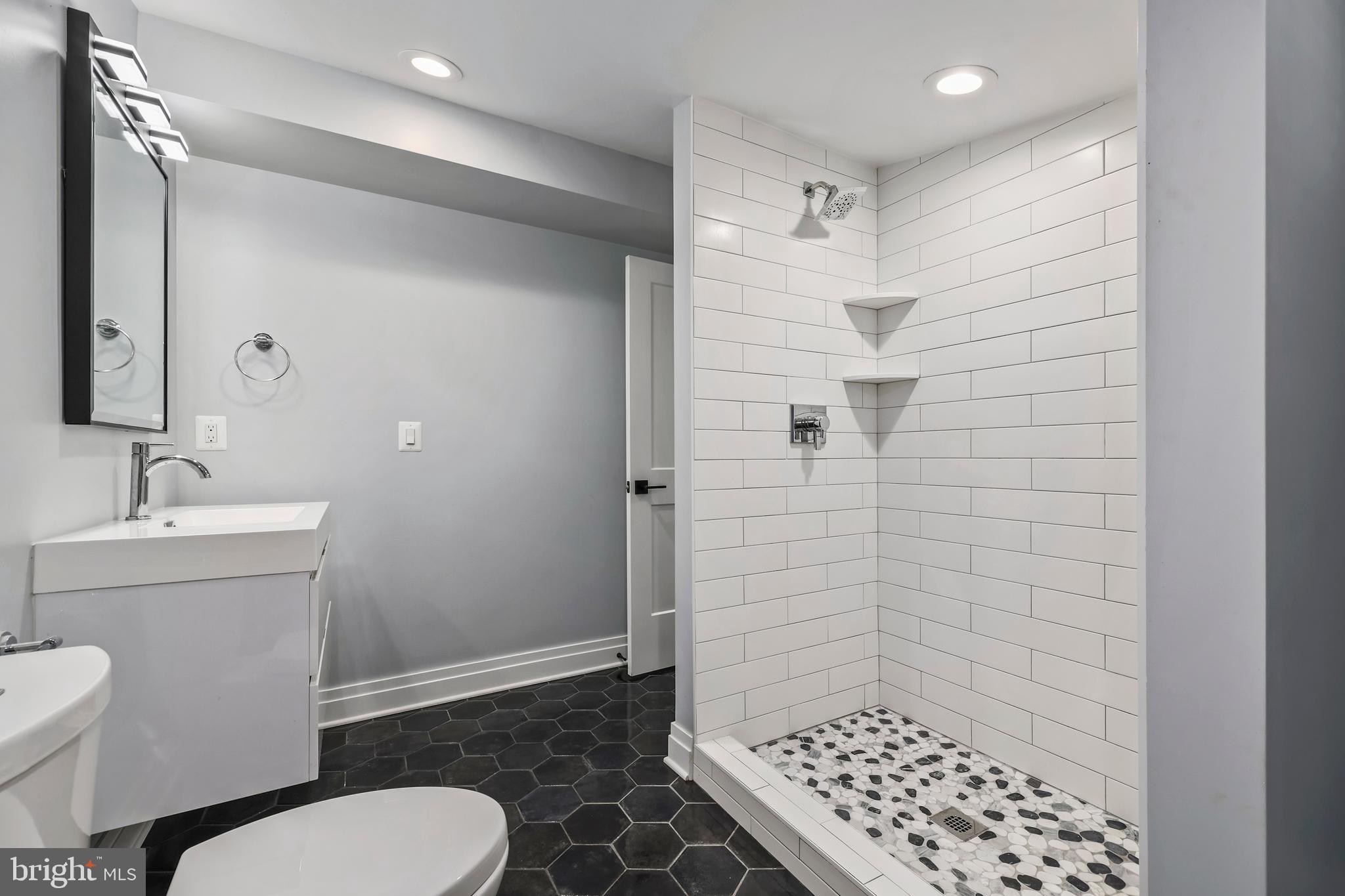 OAKCREST - Residential
