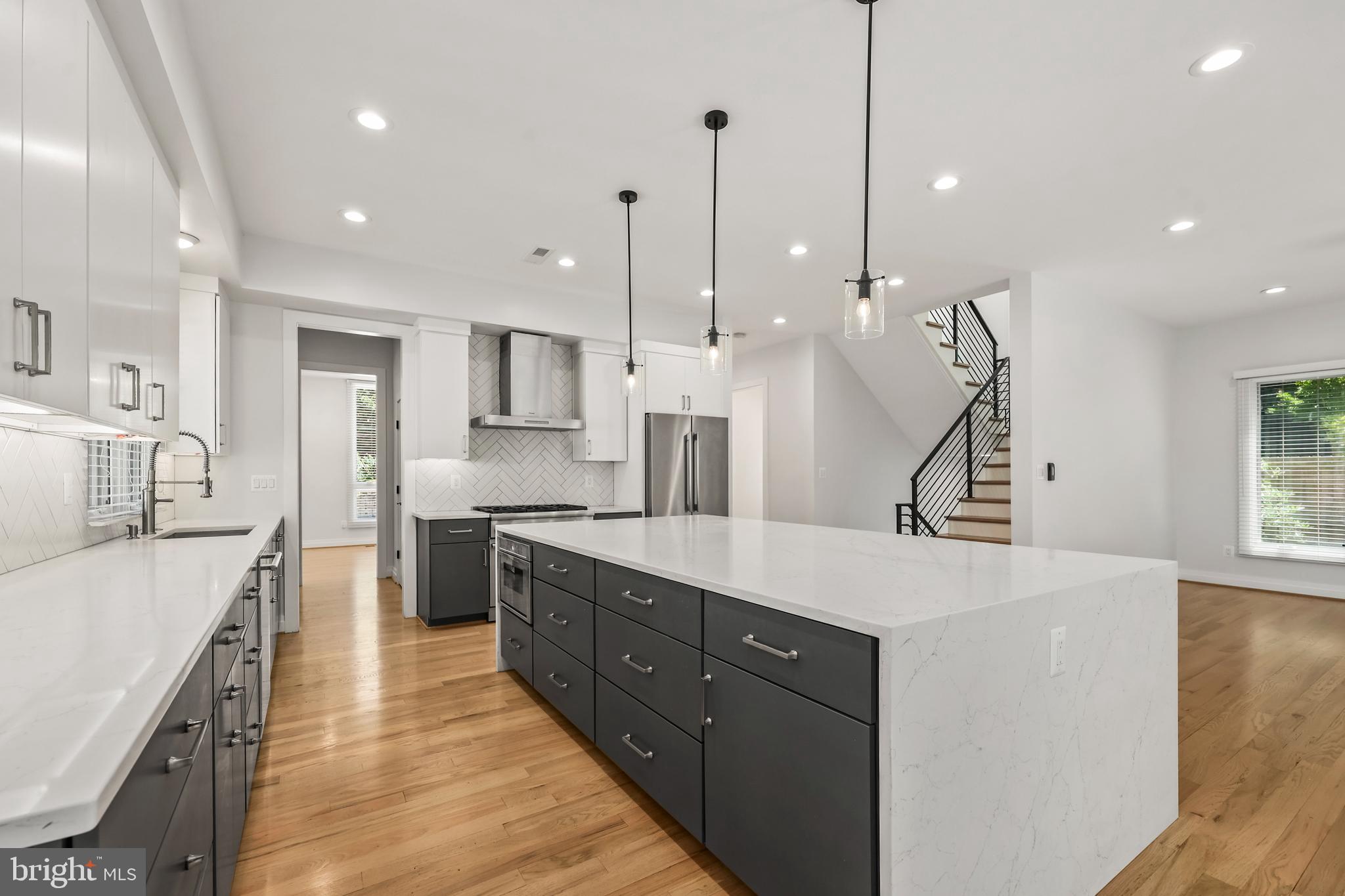OAKCREST - Residential