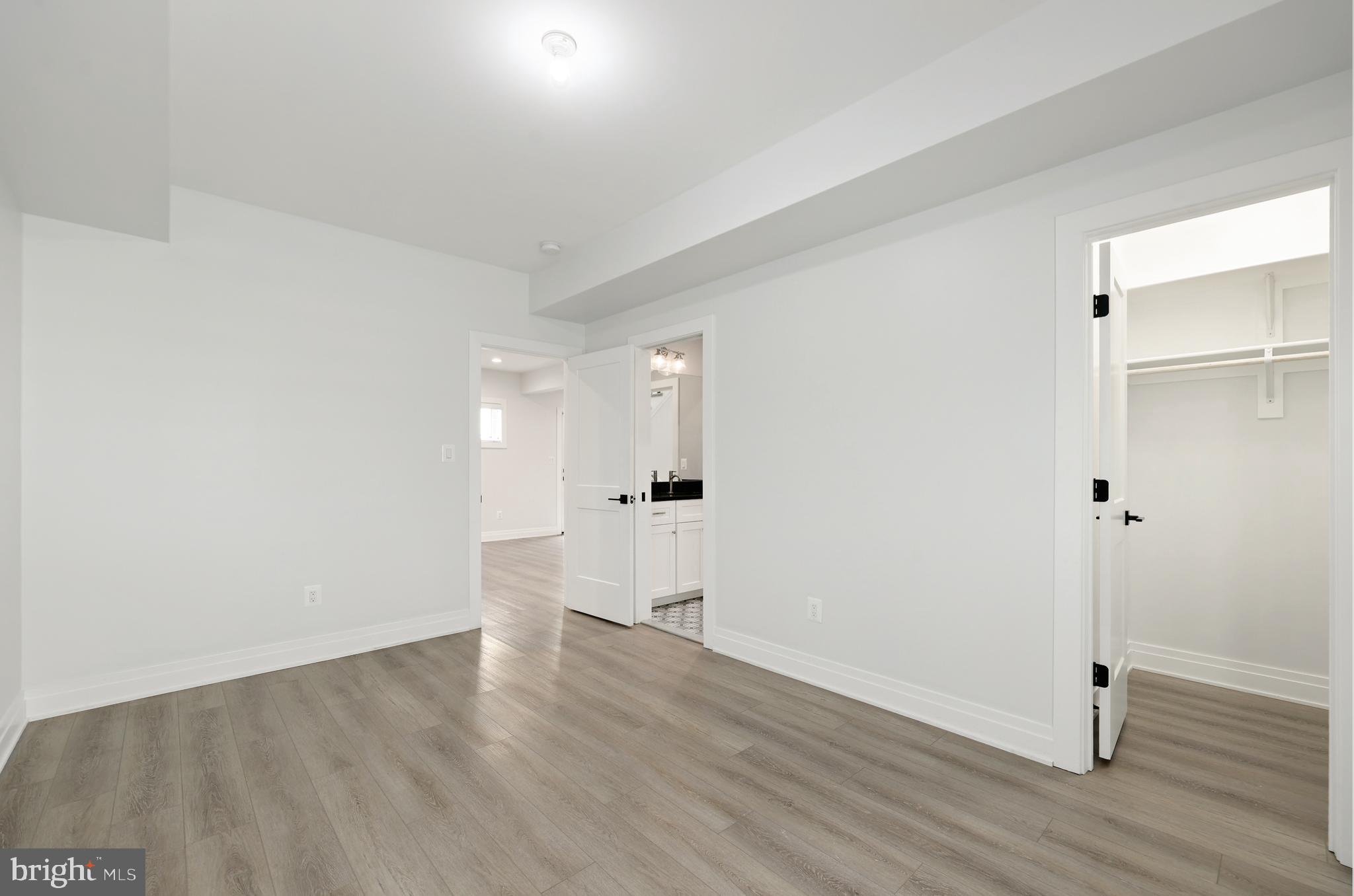 OAKCREST - Residential