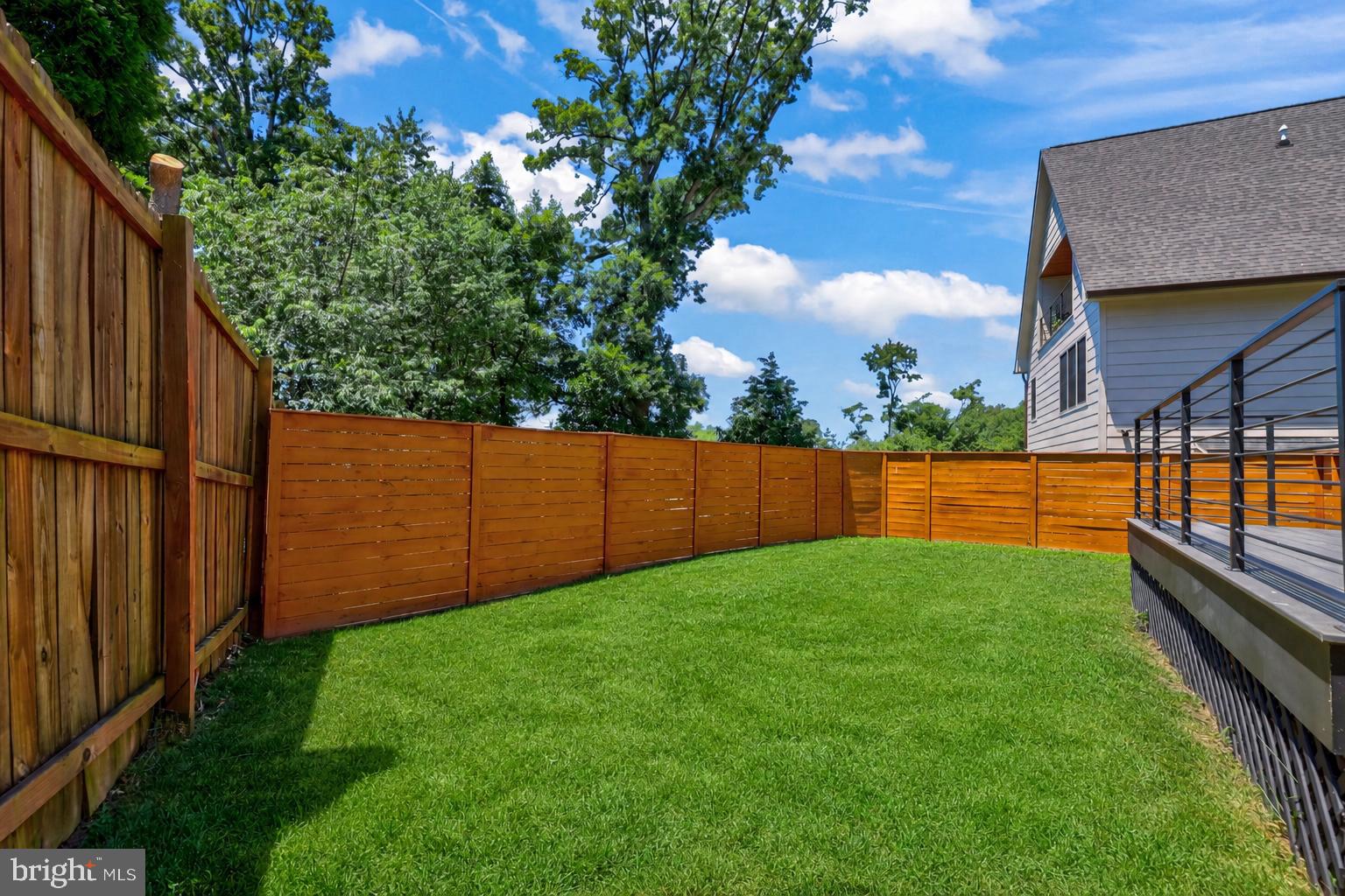 OAKCREST - Residential
