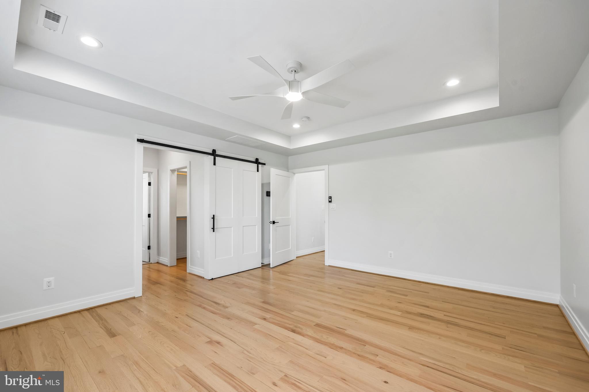 OAKCREST - Residential
