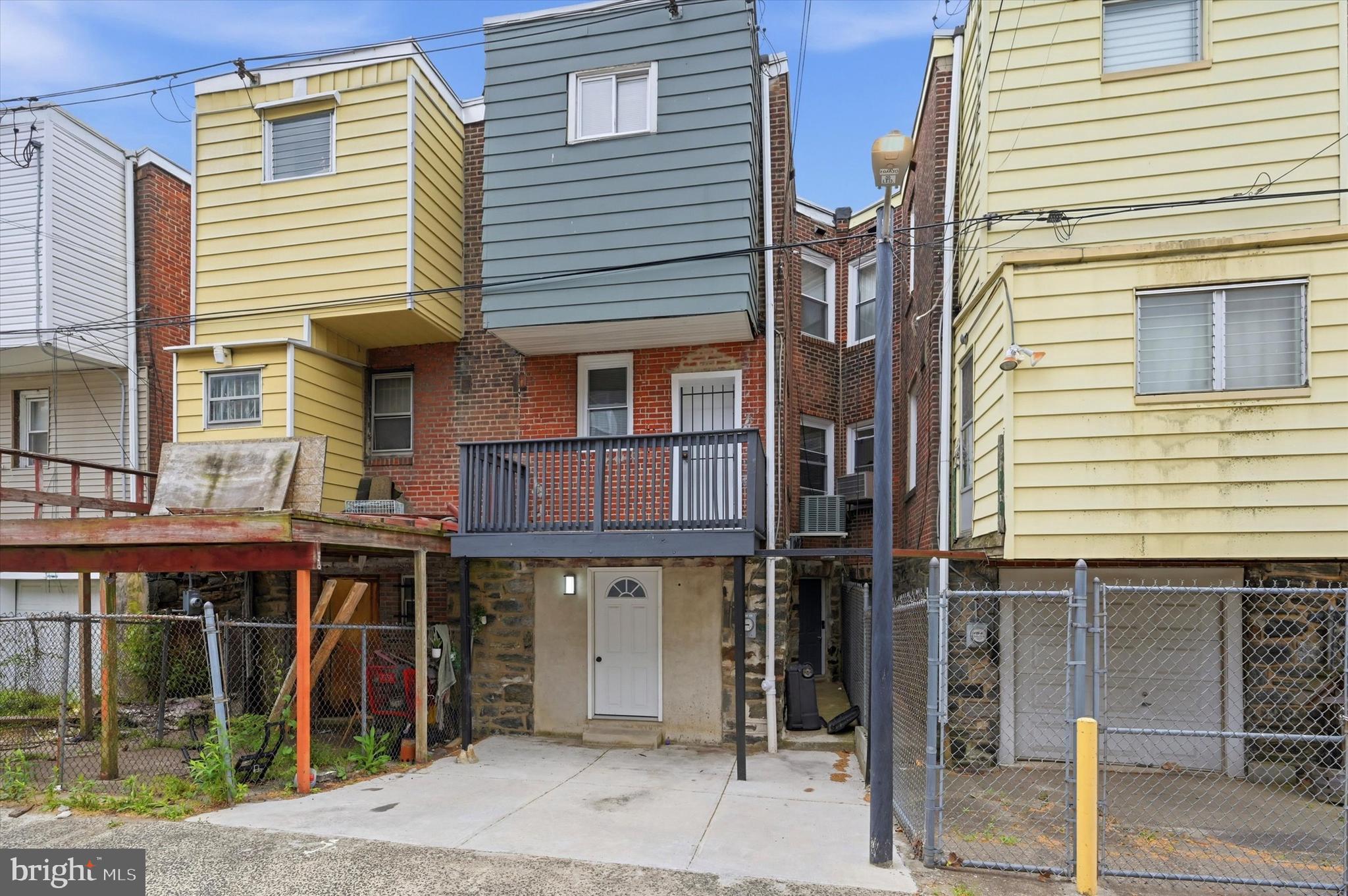 WEST PHILADELPHIA - Residential