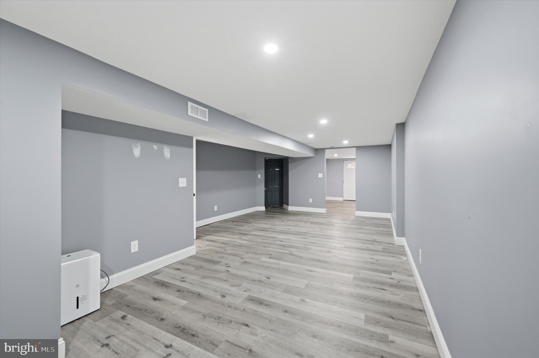 WEST PHILADELPHIA - Residential