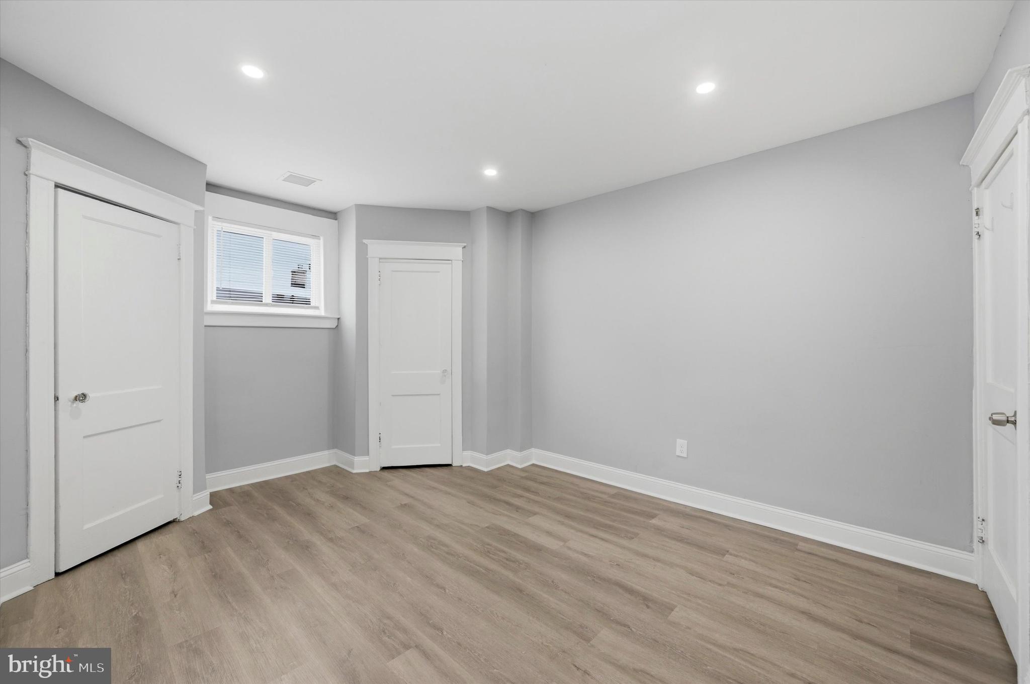 WEST PHILADELPHIA - Residential