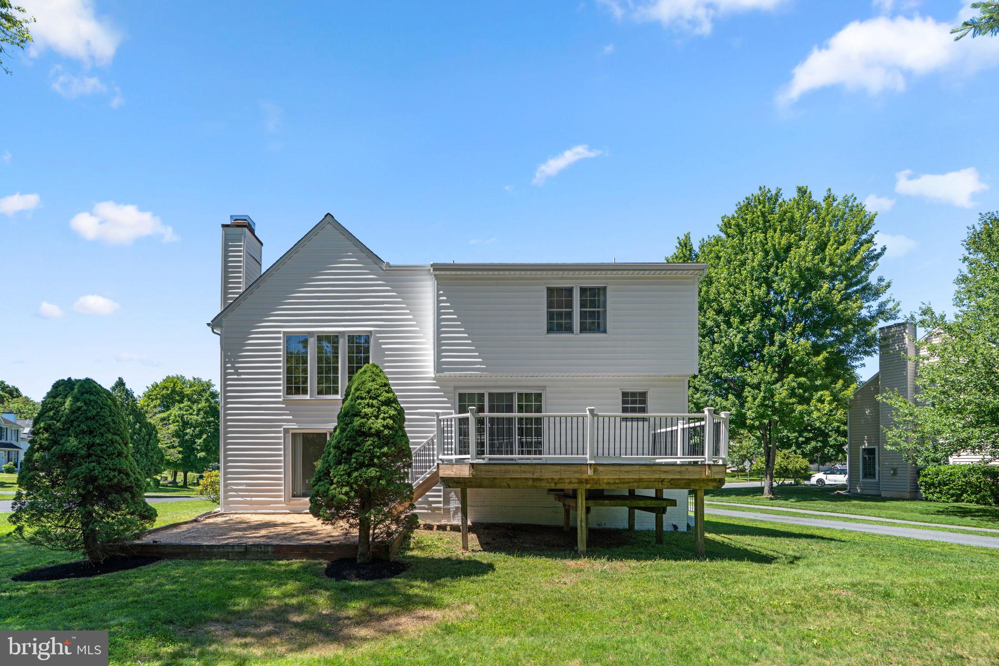 WAVERLY WOODS - Residential