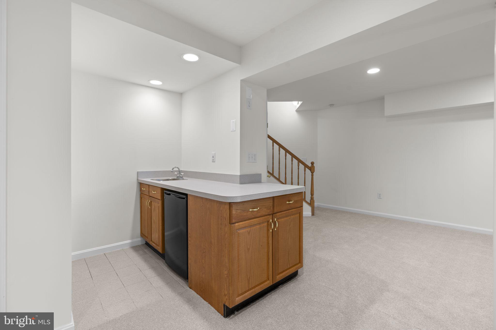 WAVERLY WOODS - Residential