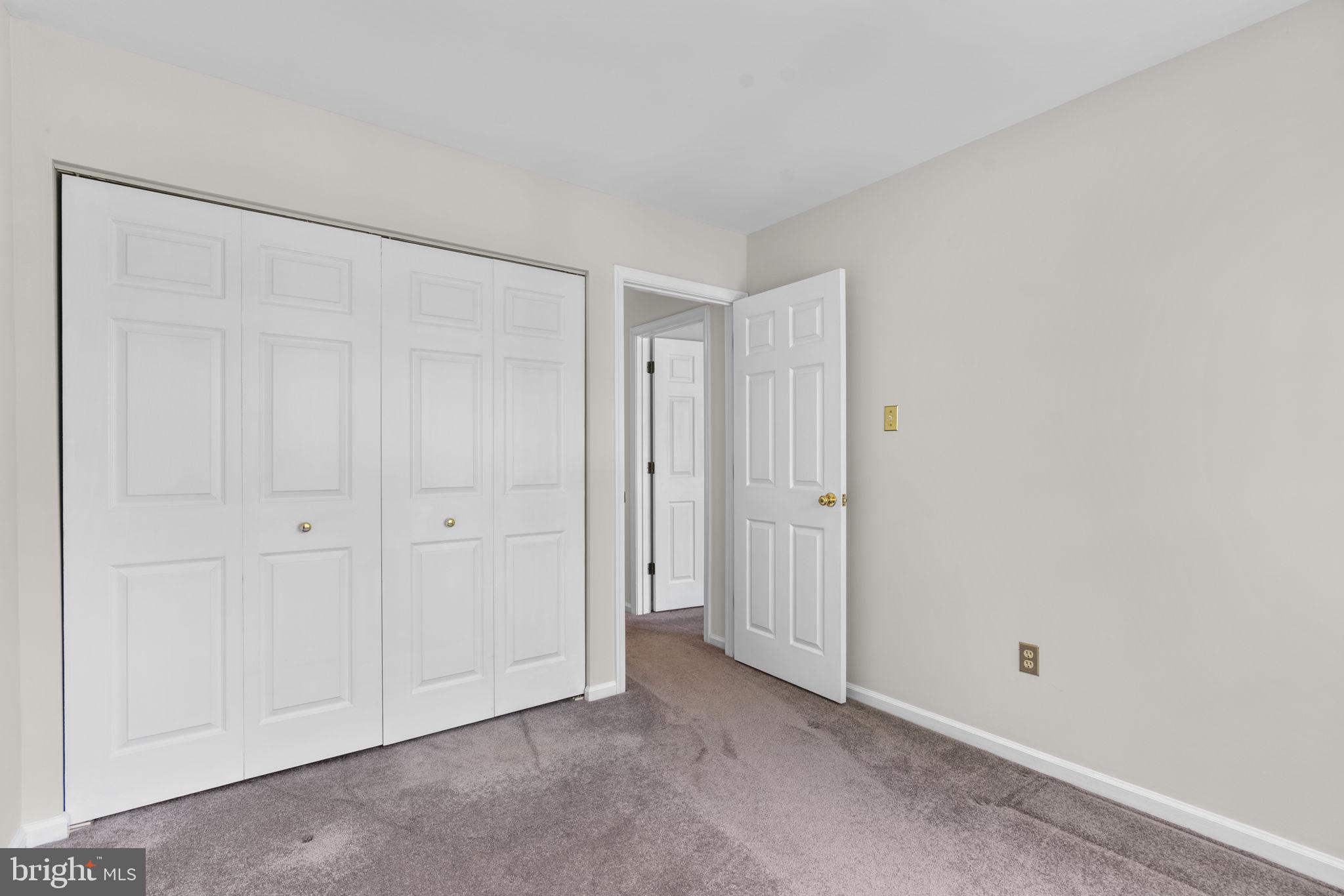 WAVERLY WOODS - Residential