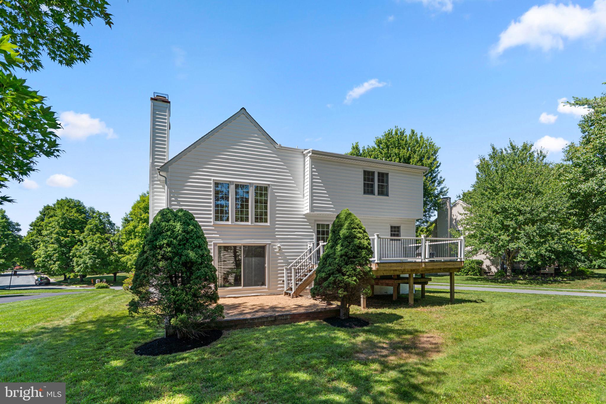 WAVERLY WOODS - Residential