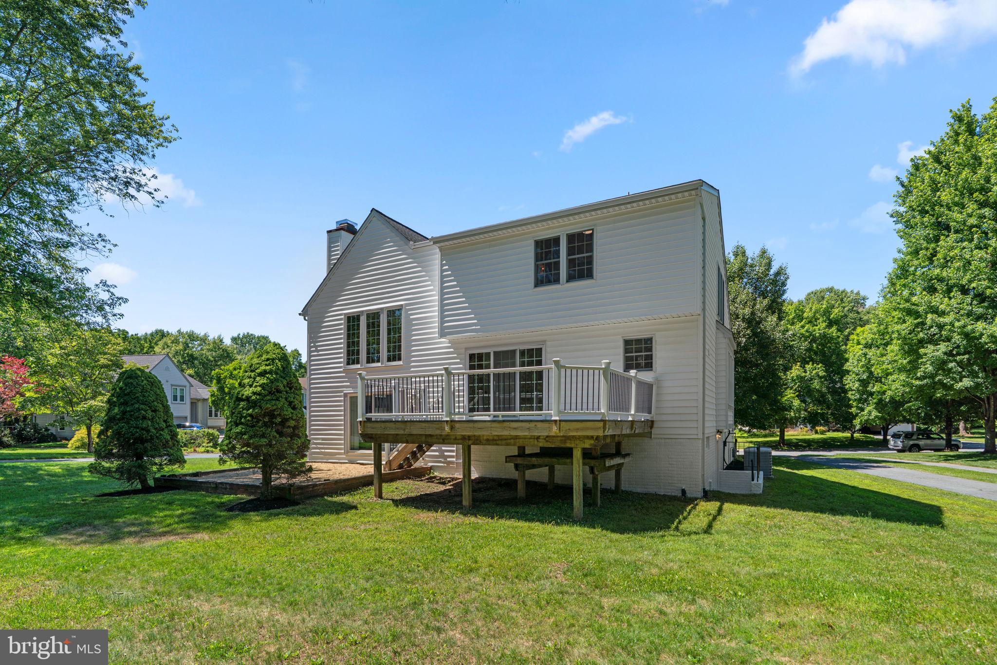 WAVERLY WOODS - Residential