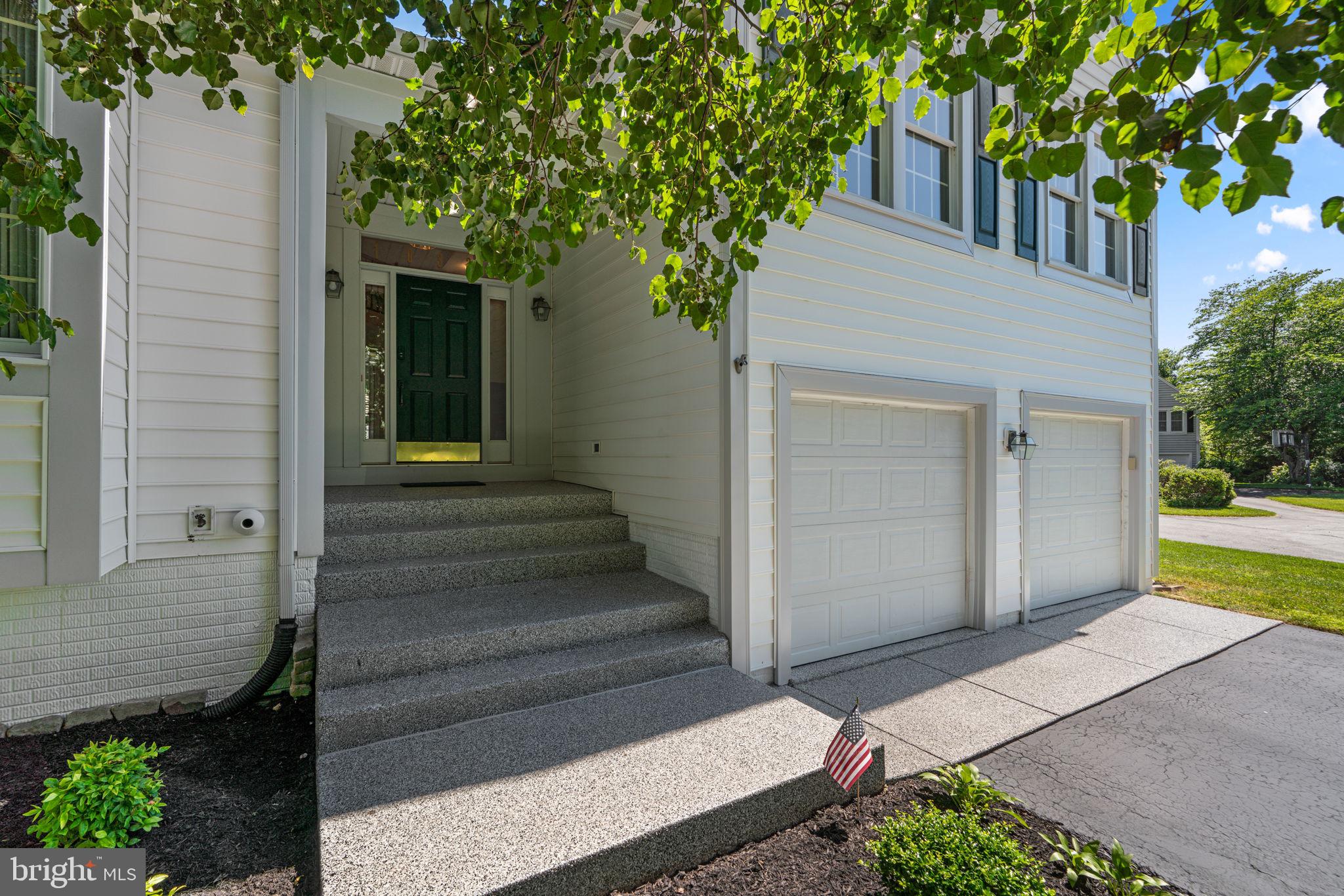 WAVERLY WOODS - Residential